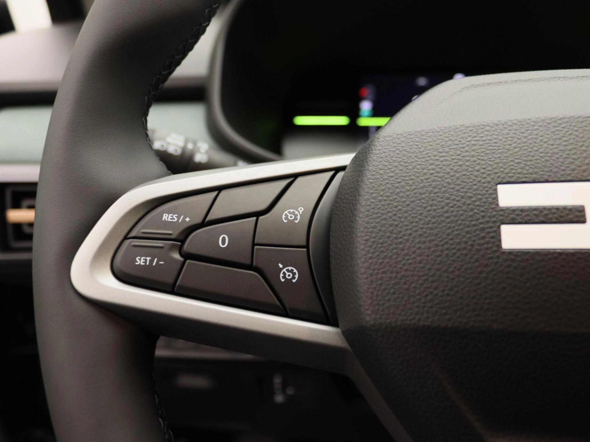 Dacia-Sandero Stepway-image-18
