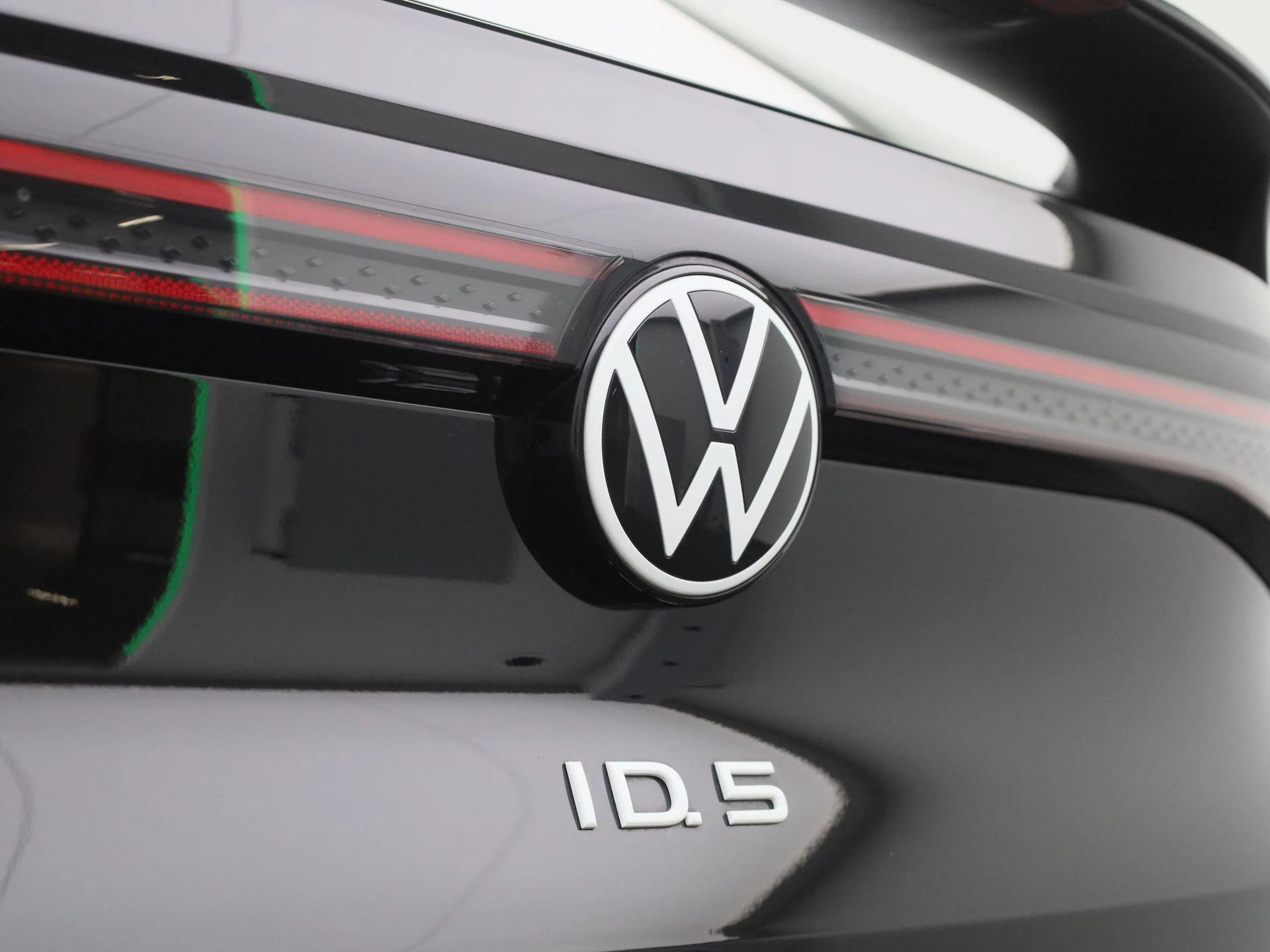 Volkswagen-ID.5-image-36