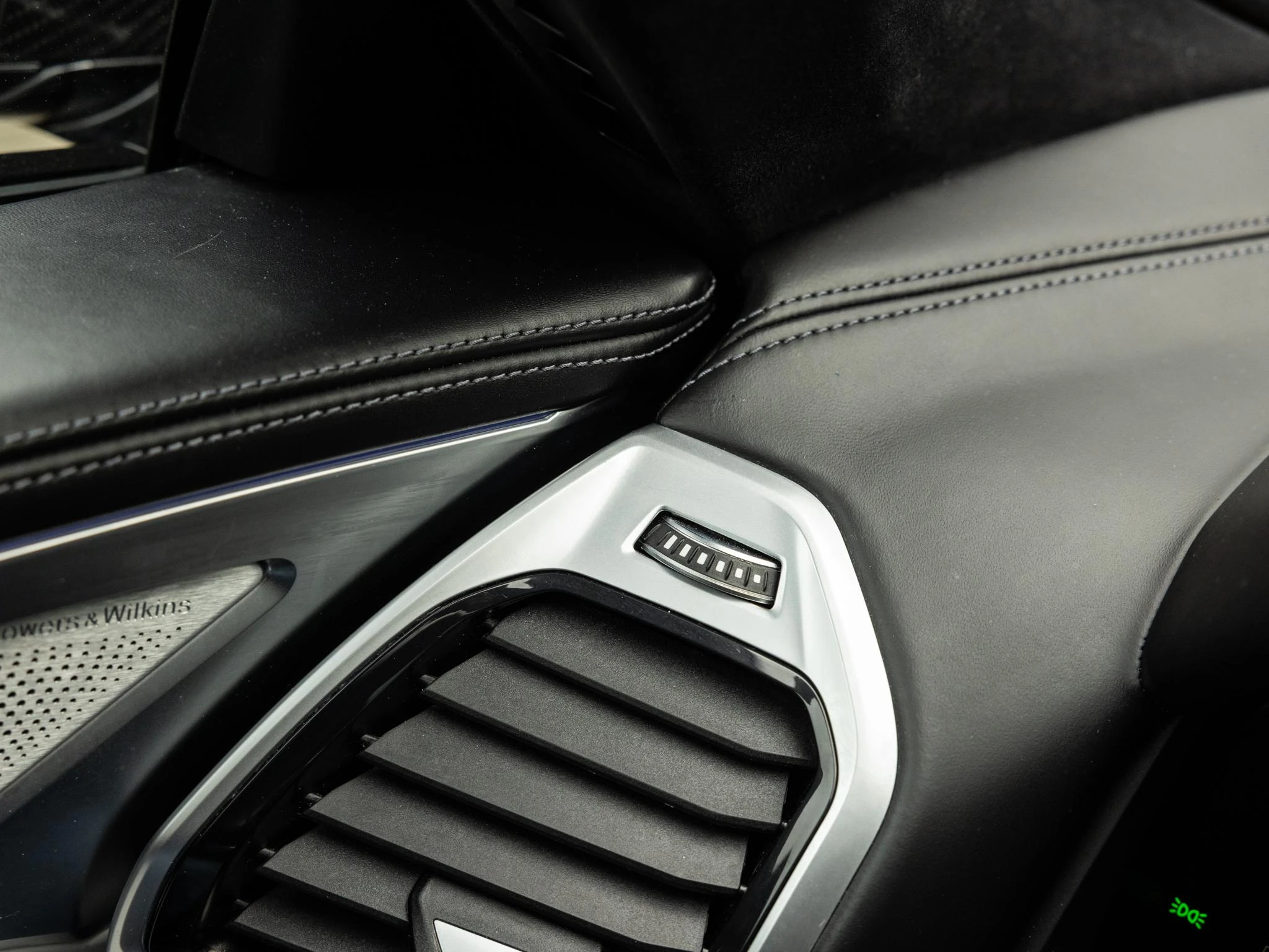 BMW-M8-image-78