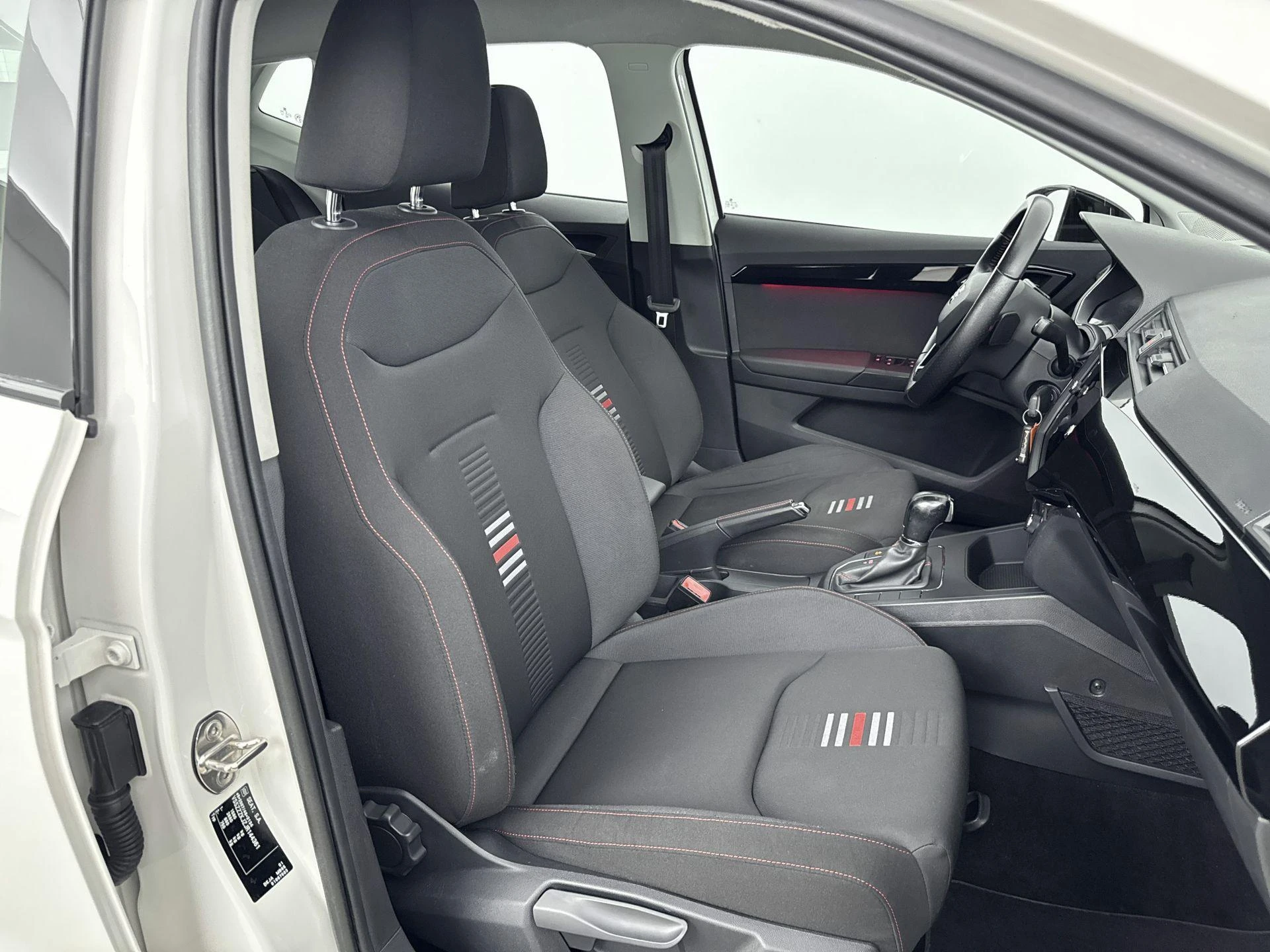 SEAT-Ibiza-image-24