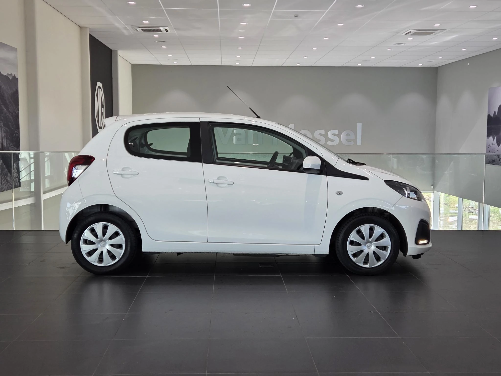 Peugeot-108-image-4