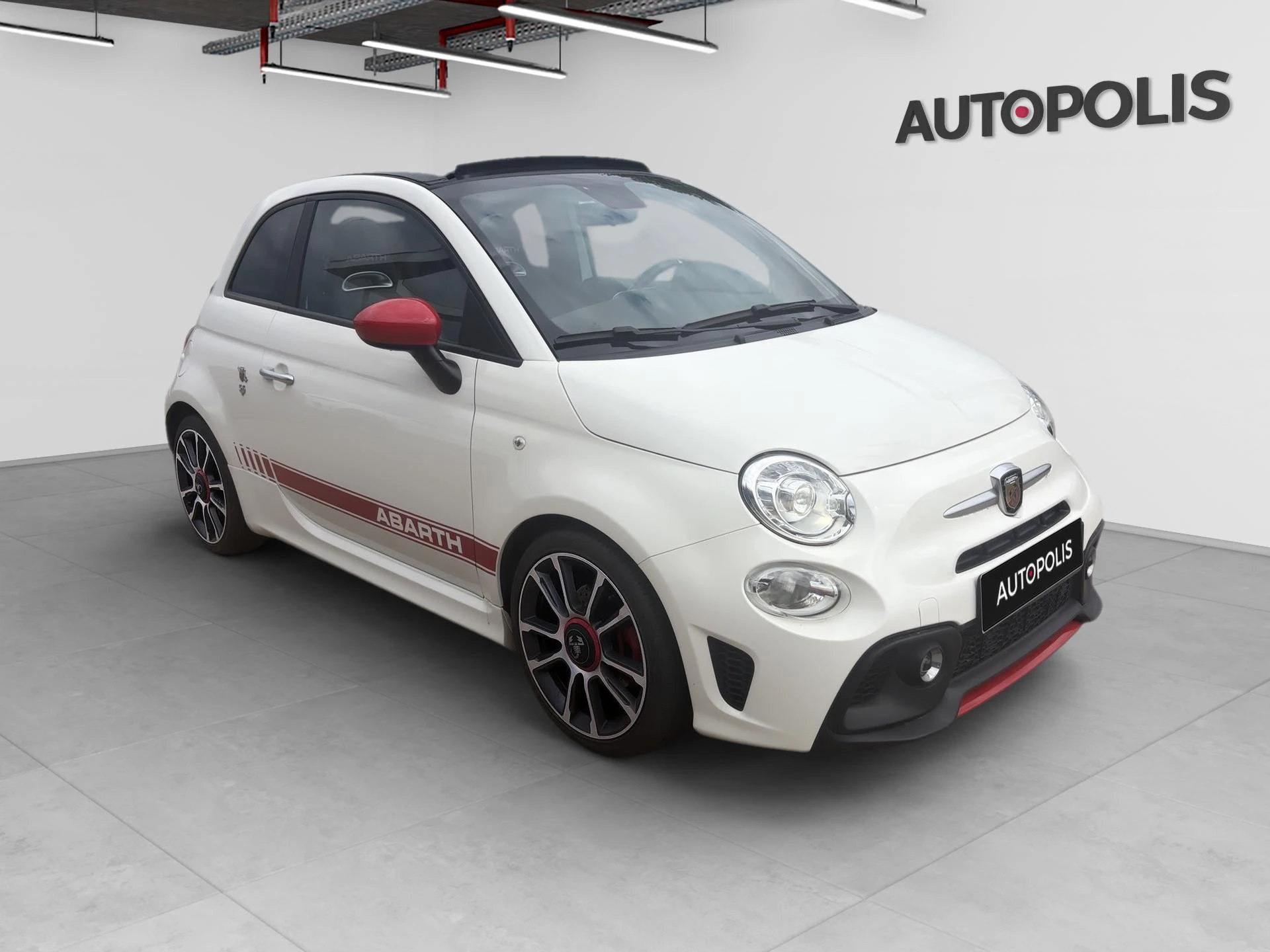 Abarth-500C-image-16