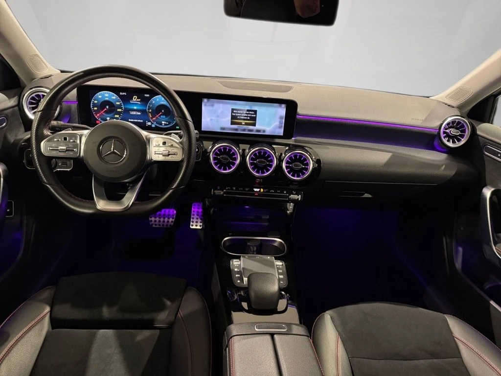 Mercedes-Benz-A-Klasse 250 e-image-11