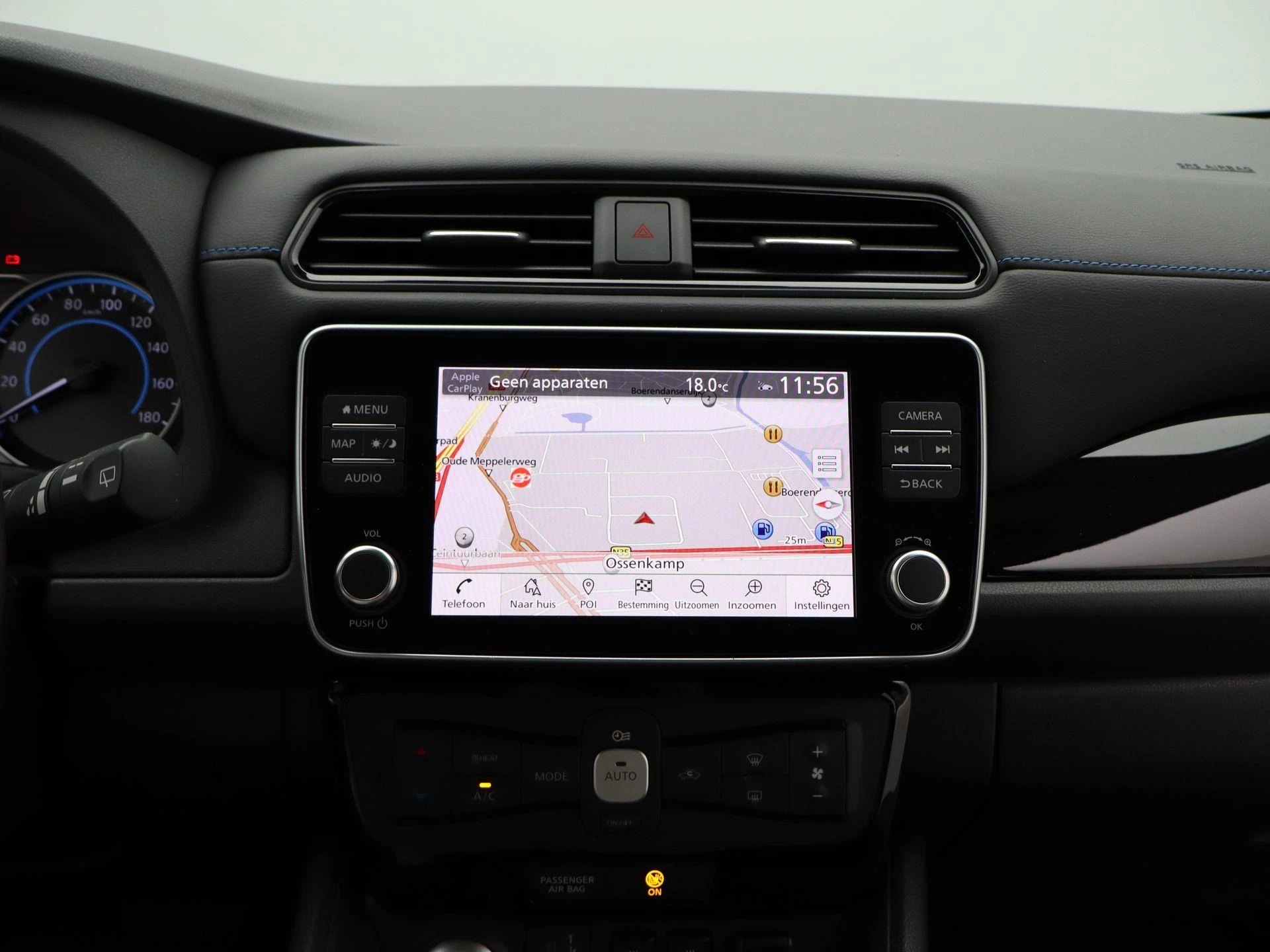 Nissan-Leaf-image-12