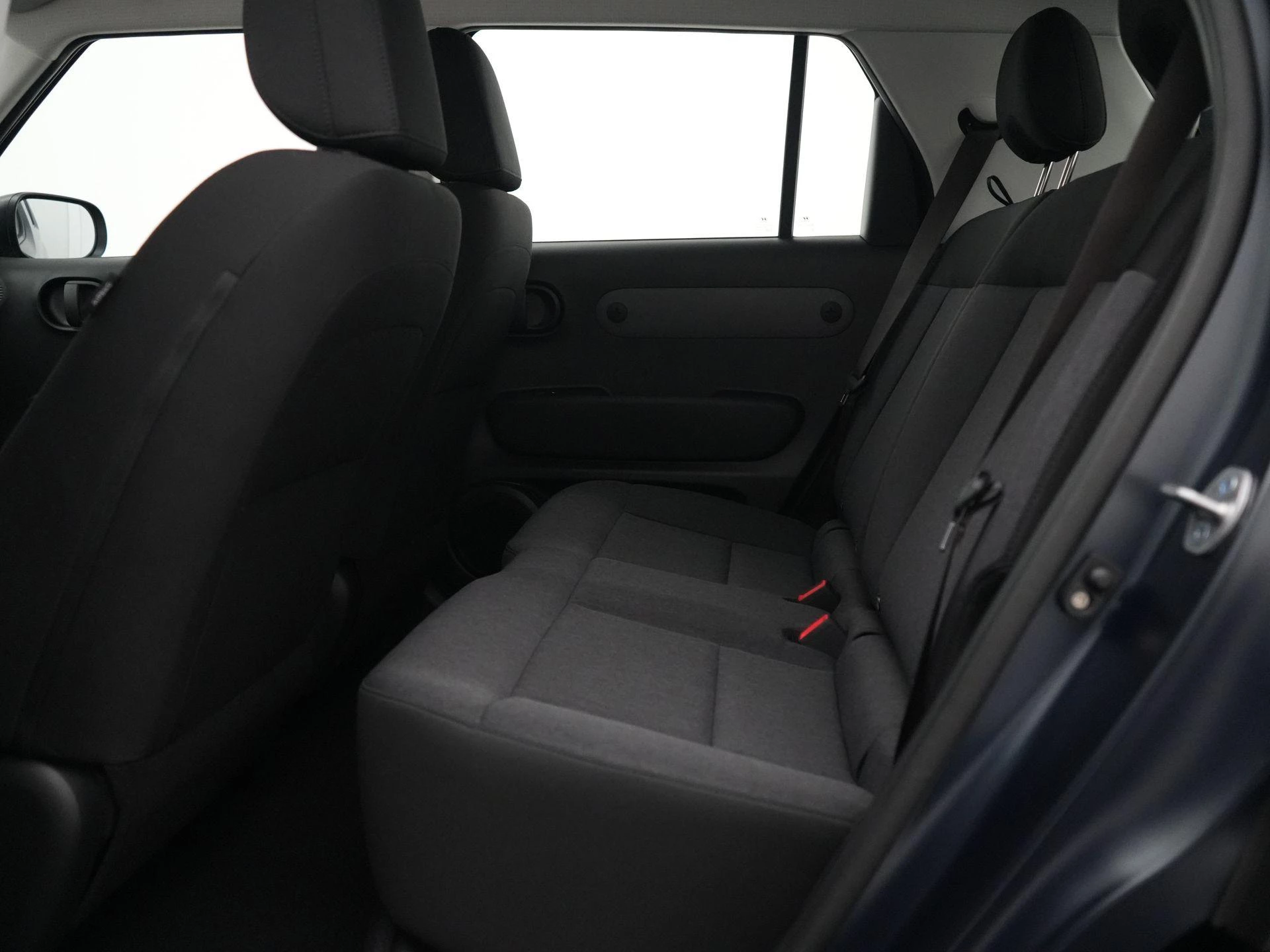 Hyundai-Inster-image-32