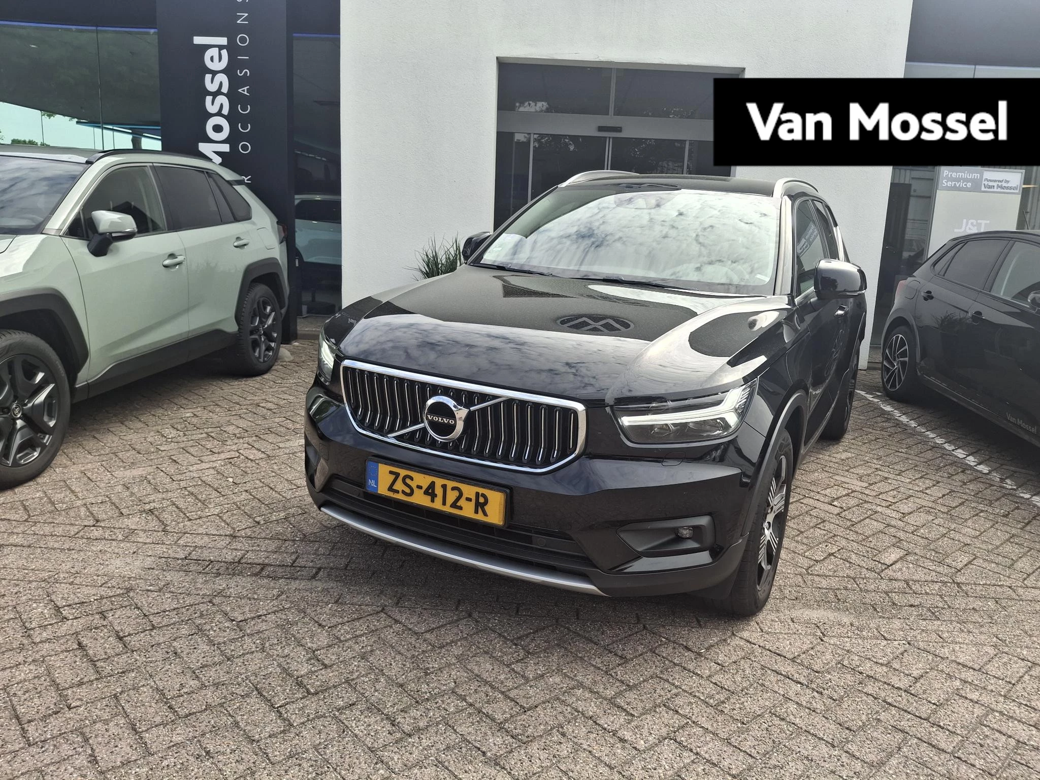 Volvo-XC40-image-0