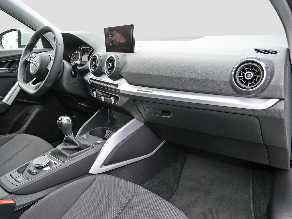 Audi Q2 30 TFSI advanced *AHK*ACC*NAVI*KAMERA*