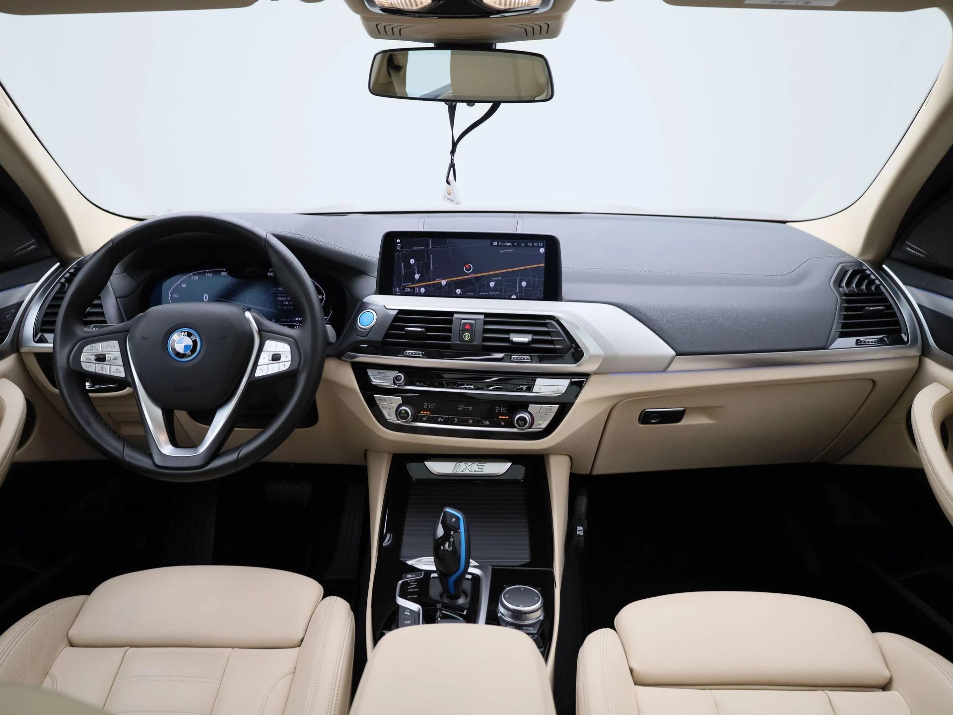 BMW-iX3-image-41