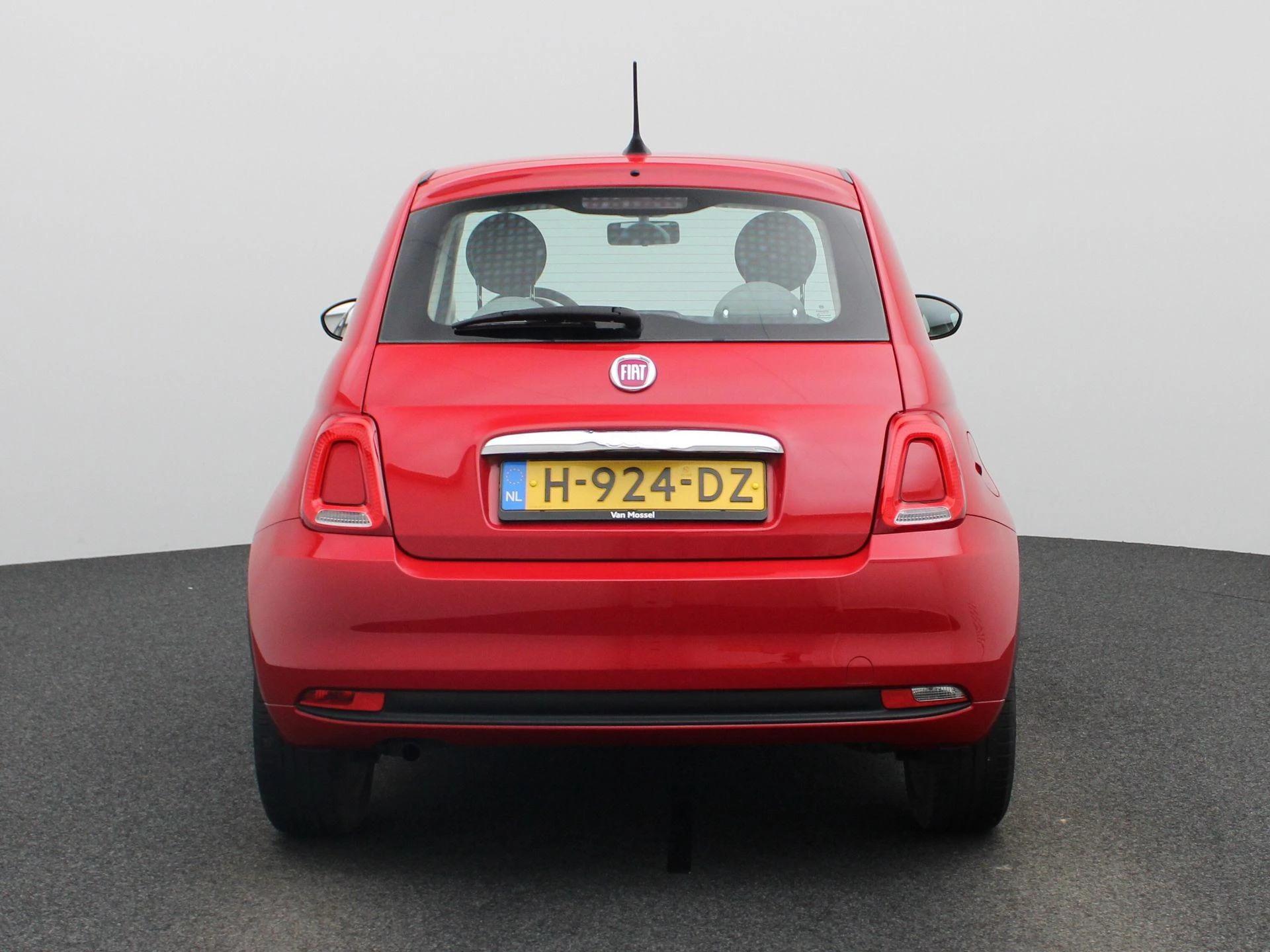 Fiat-500-image-4