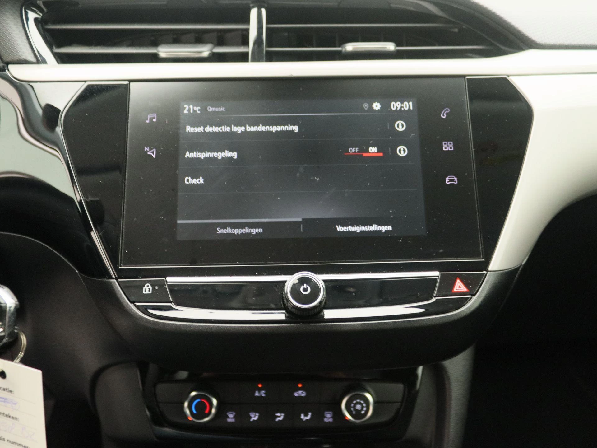 Opel-Corsa-image-9