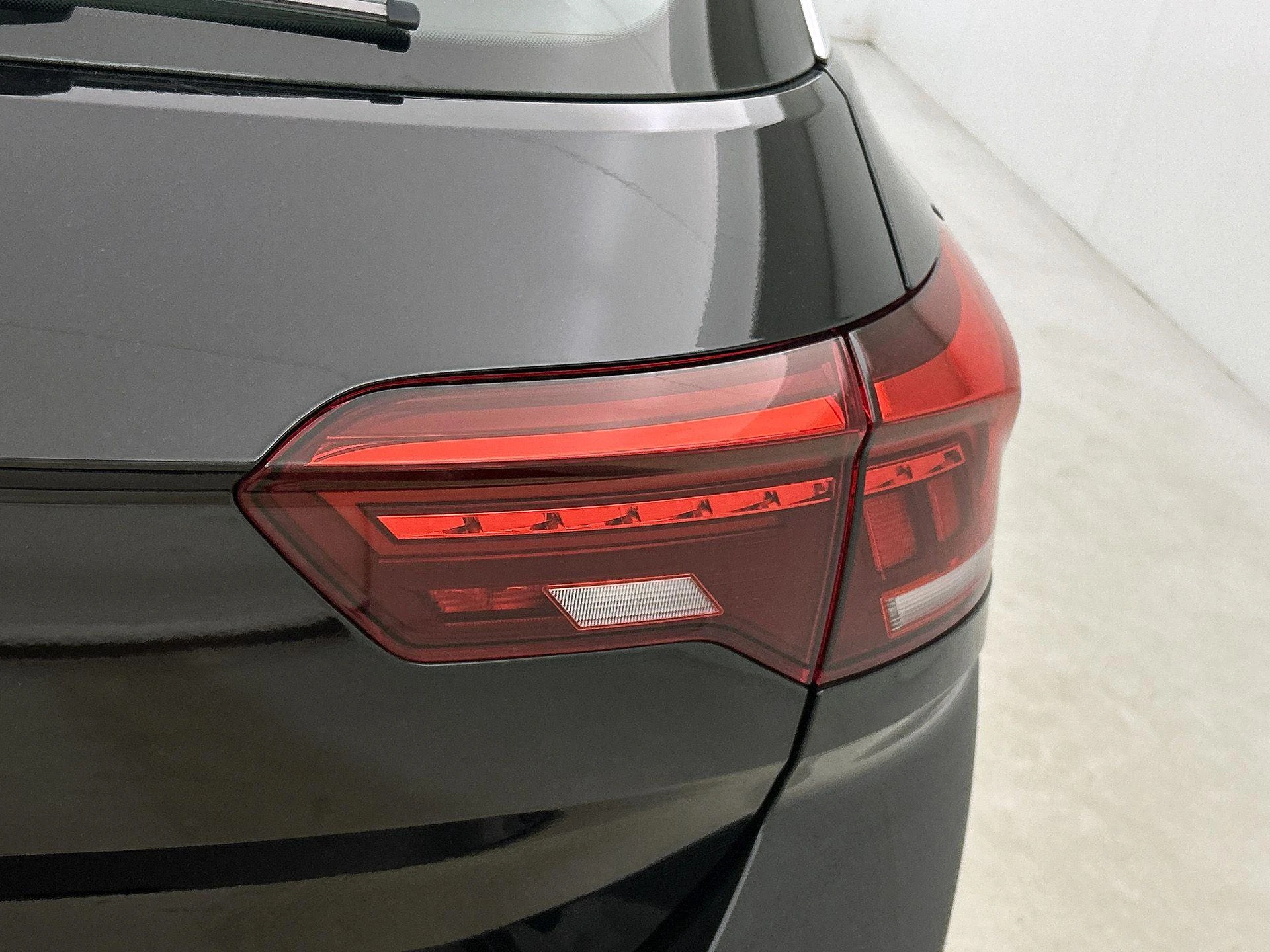 Volkswagen-T-Roc-image-13