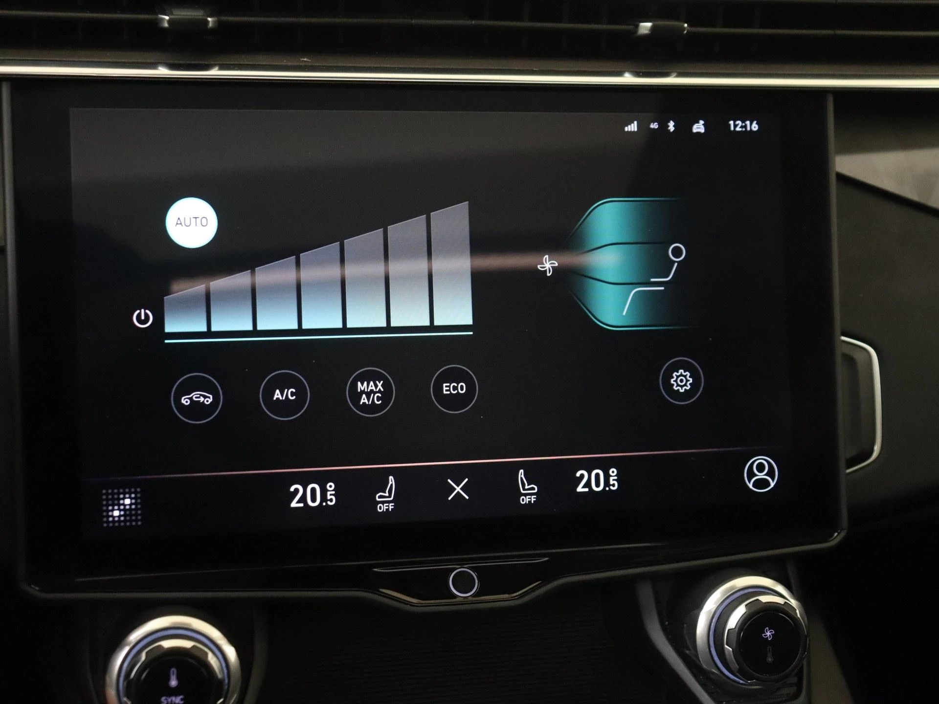 Lynk & Co-01-image-20