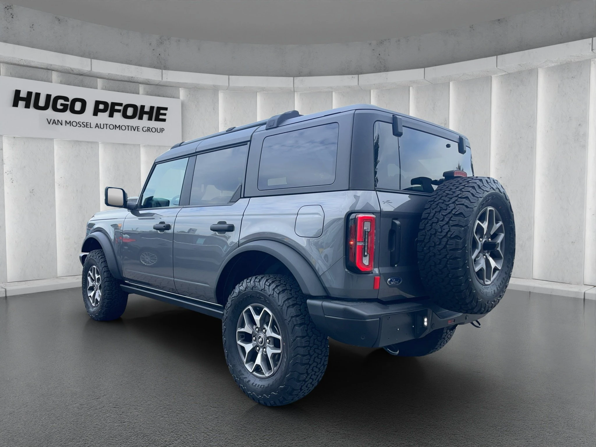 Ford-Bronco-image-2
