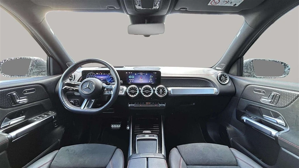 Mercedes-Benz-EQB-image-12