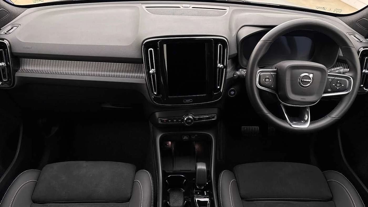Volvo-XC40-image-7