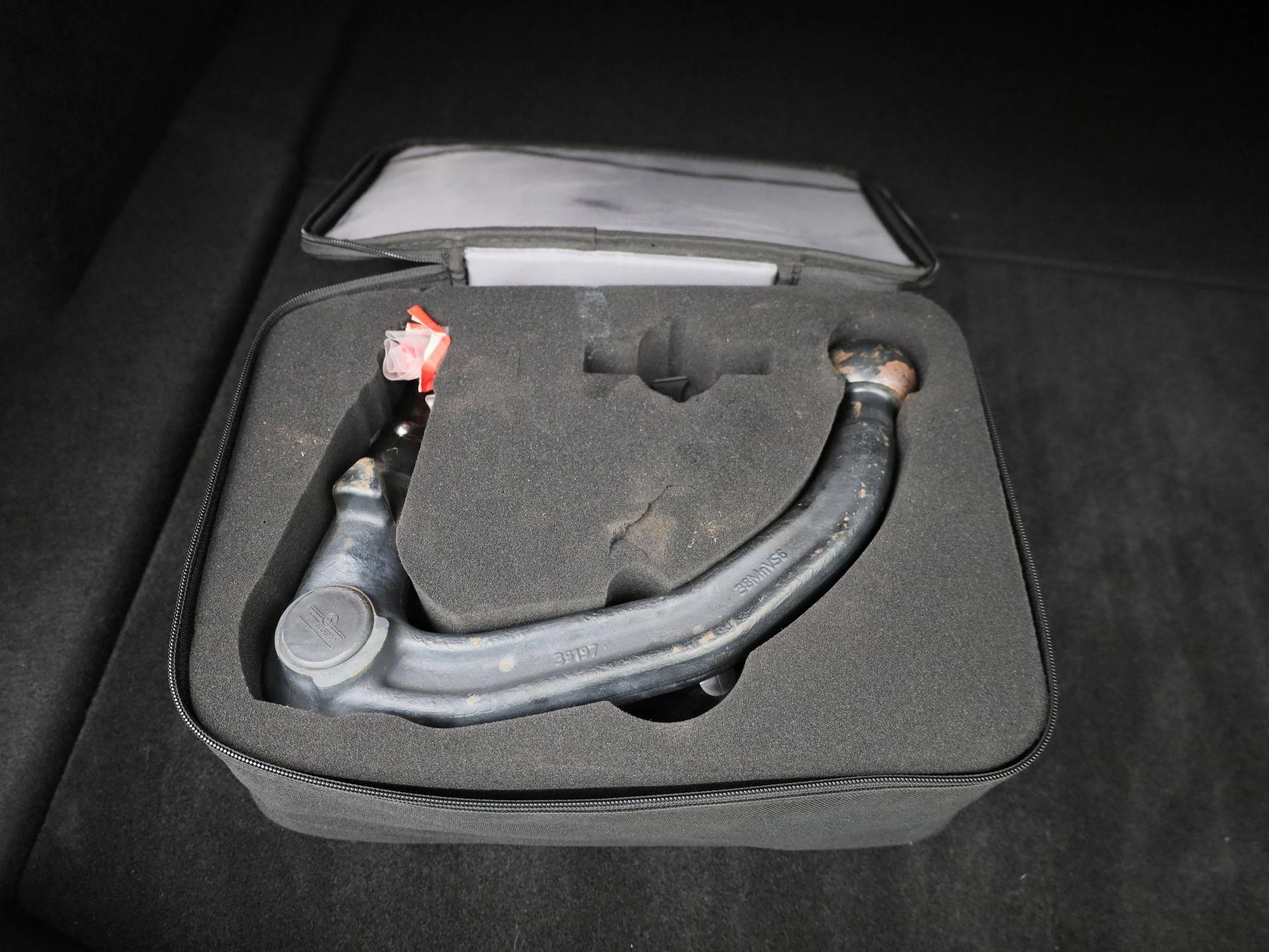 Tesla-Model 3-image-14