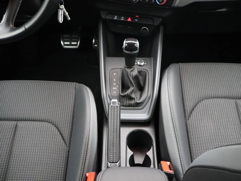 Audi A1 Sportback Audi A1 Sportback 25TFSI 95PK *AUTOMAAT*LEDER*SPORTZETELS*PDC*CRUISE*VIRTUAL COCKPIT*NAVI*APP-CONNECT*...*