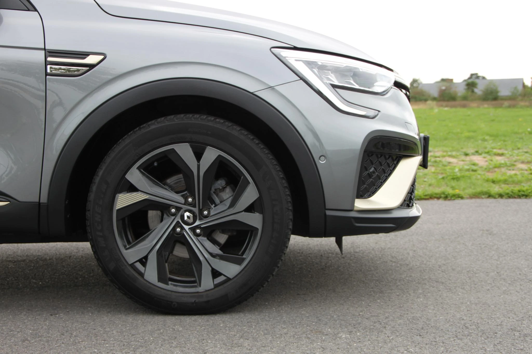 Renault-Arkana-image-4