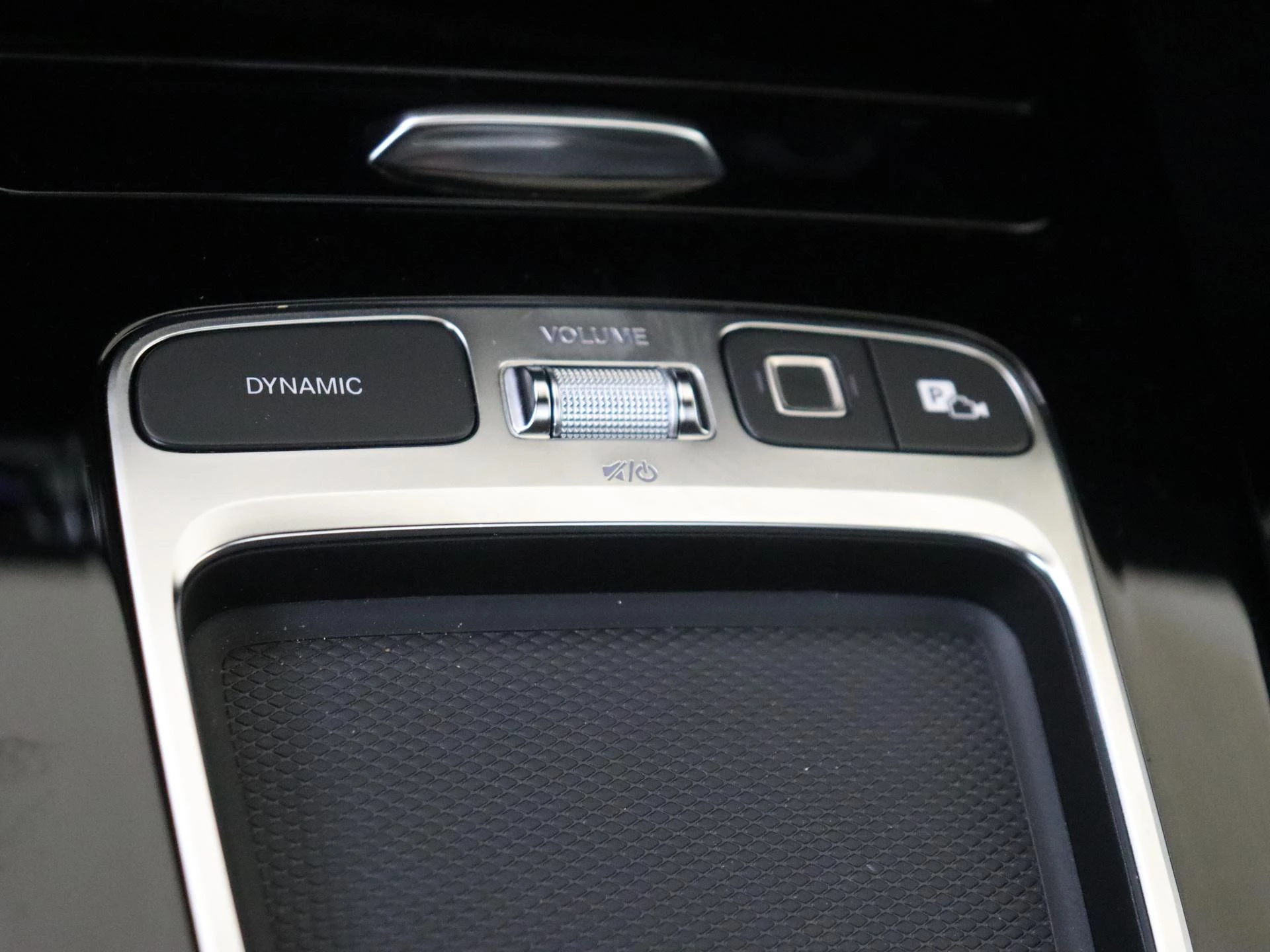 Mercedes-Benz-A-Klasse-image-20