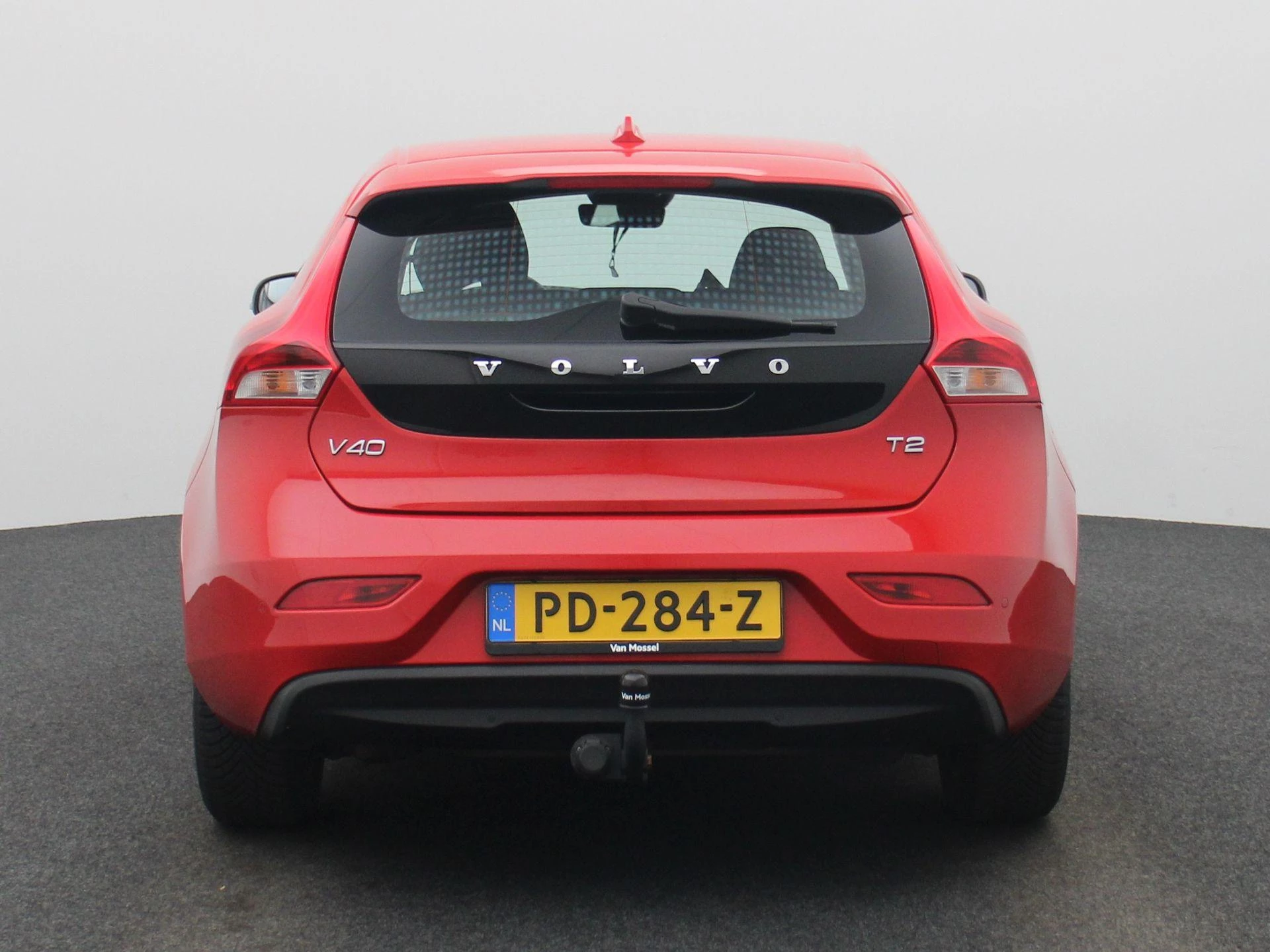 Volvo-V40-image-4