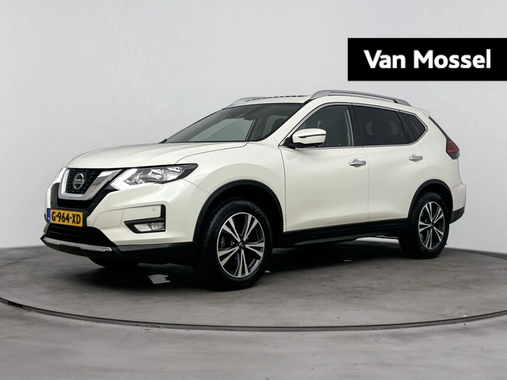 Nissan-X-Trail-image-0