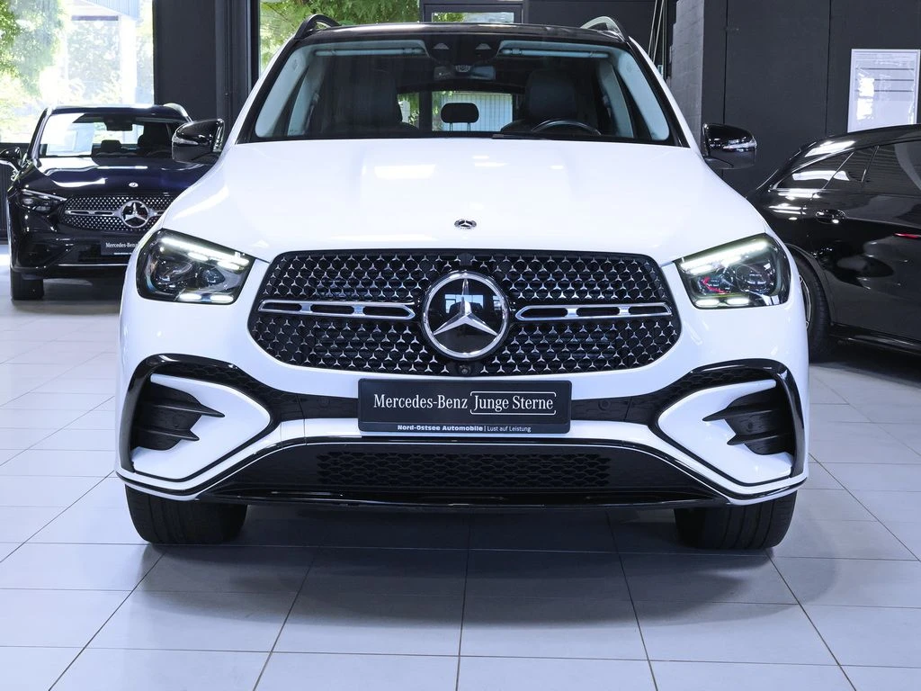 Mercedes-Benz-GLE 300 d-image-3