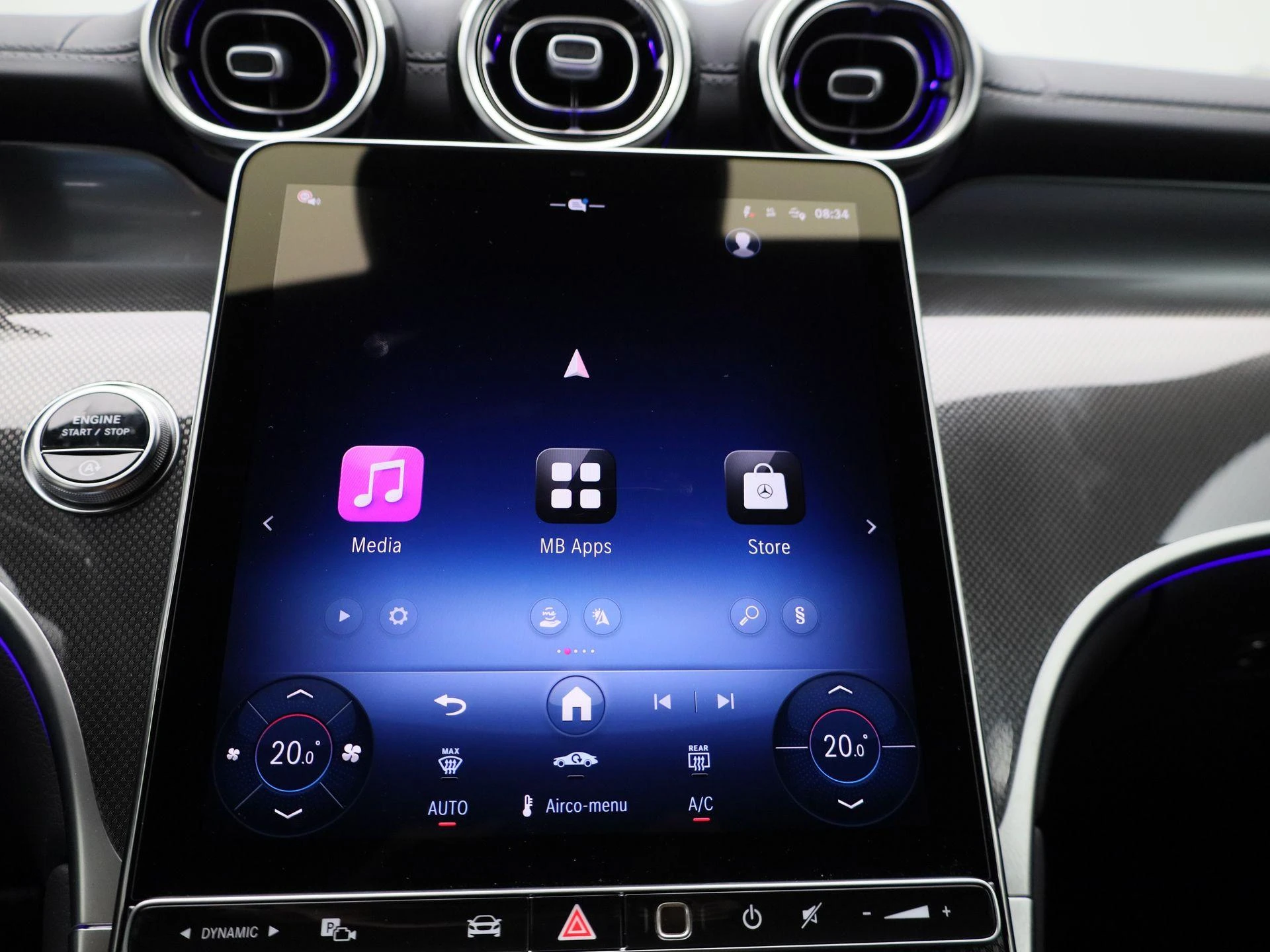 Mercedes-Benz-GLC-image-17