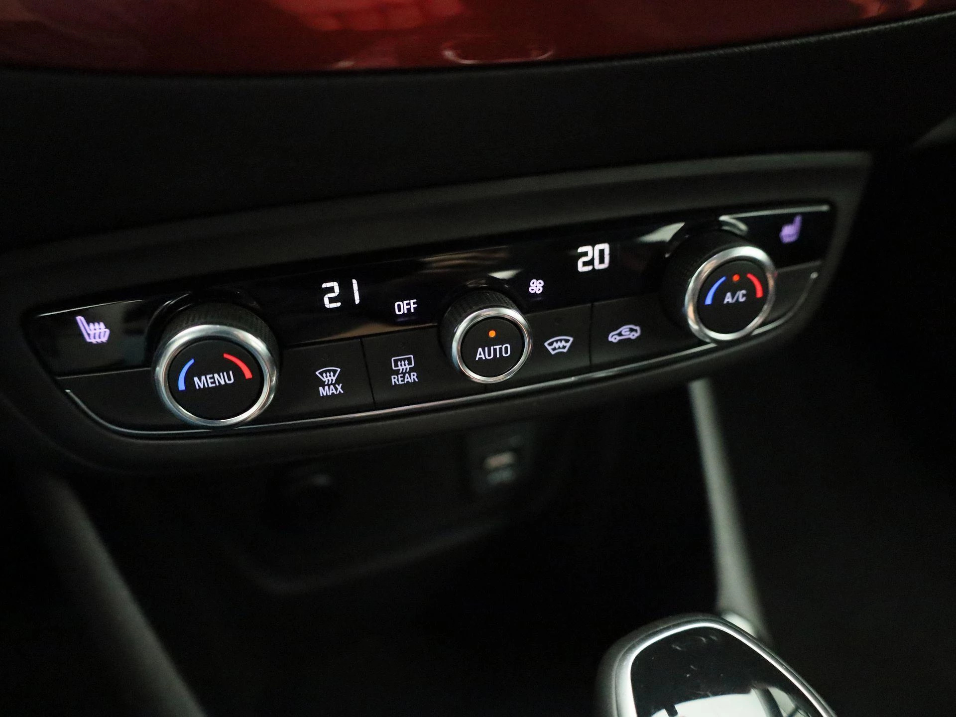 Opel-Crossland-image-21