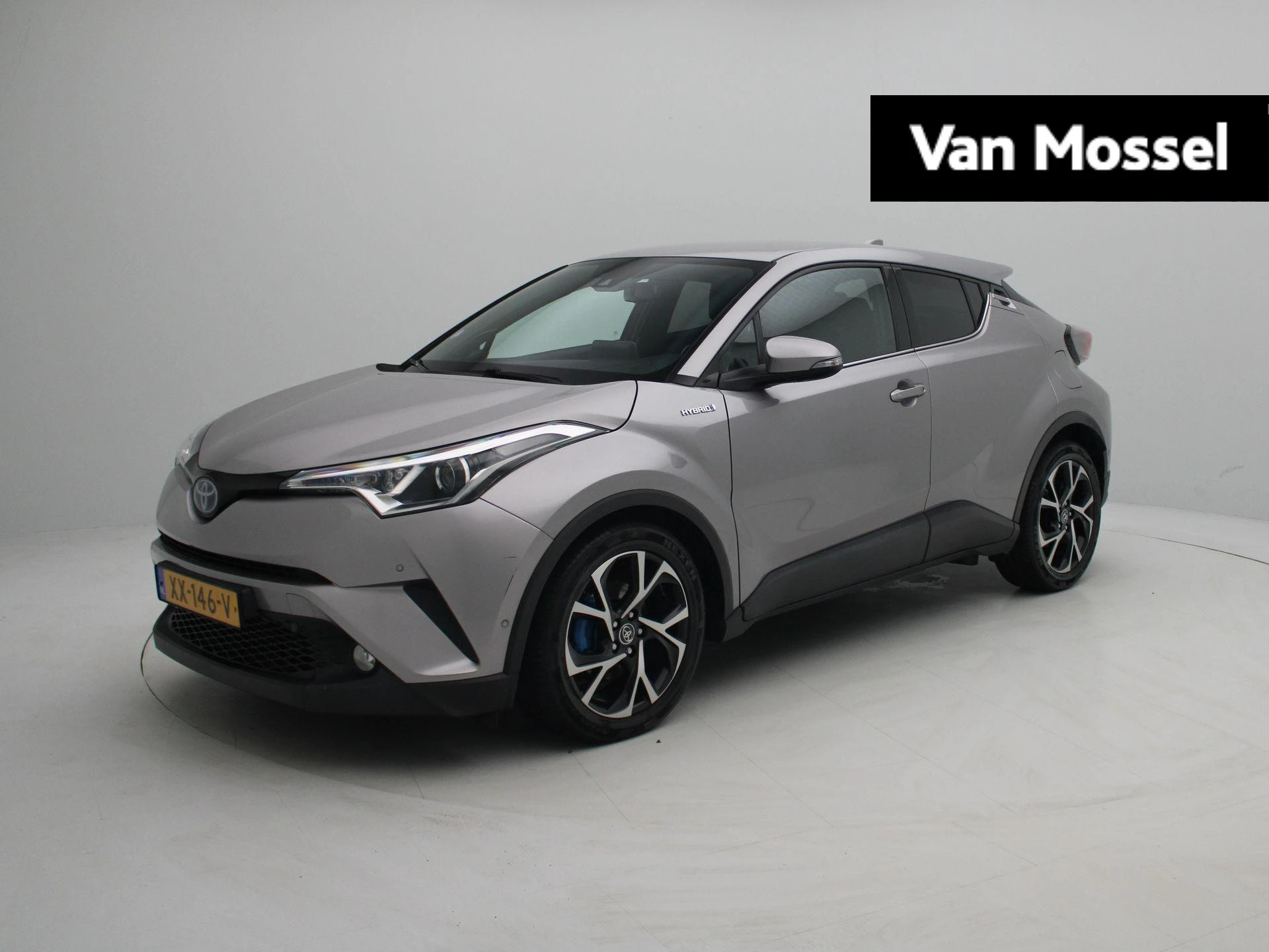Toyota-C-HR-image-0