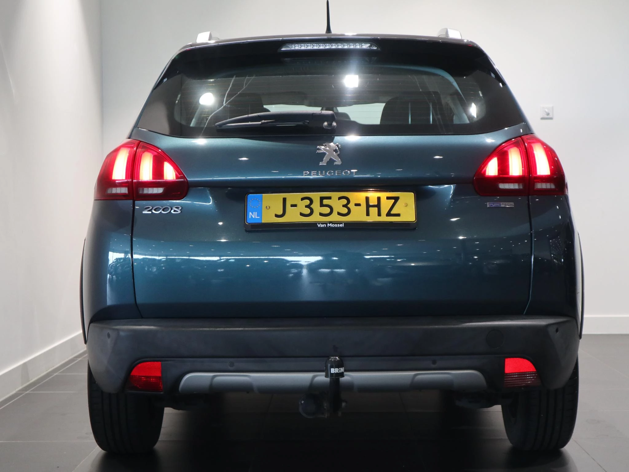 Peugeot-2008-image-5