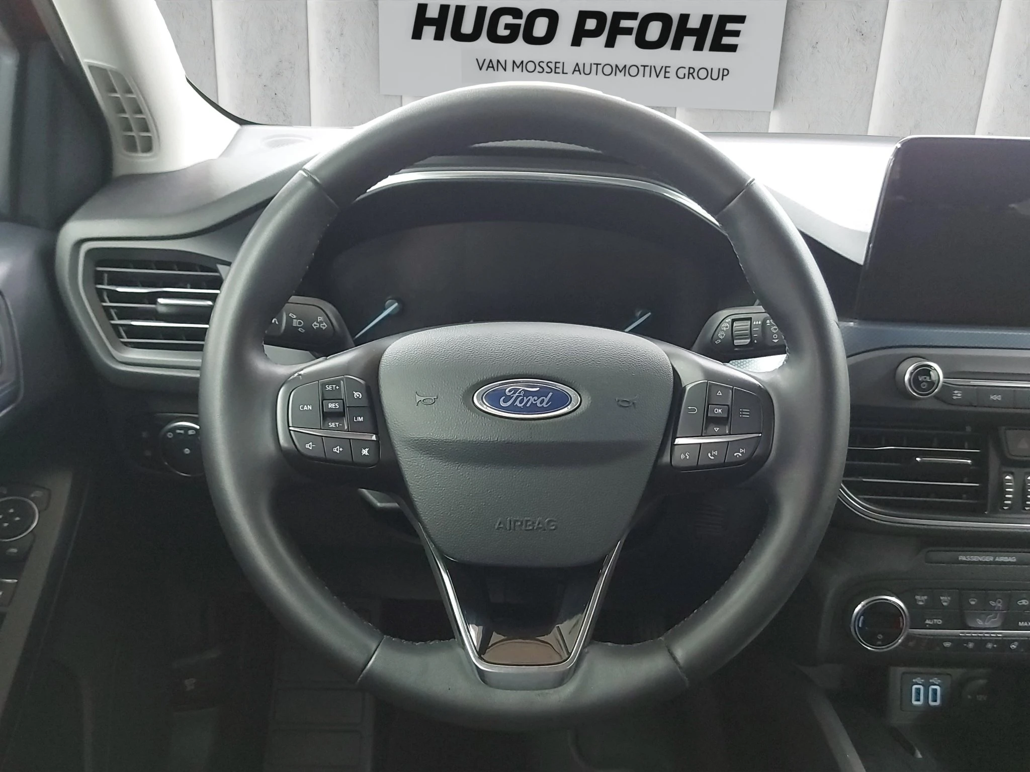 Ford Focus 1.0 EcoBoost Hybrid Active S/S (EURo 6d) LED*EASYPARK*WINTERPKT*KOMF.PKT