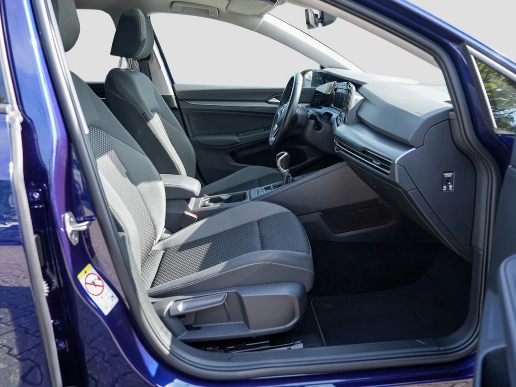 Volkswagen-Golf-image-6