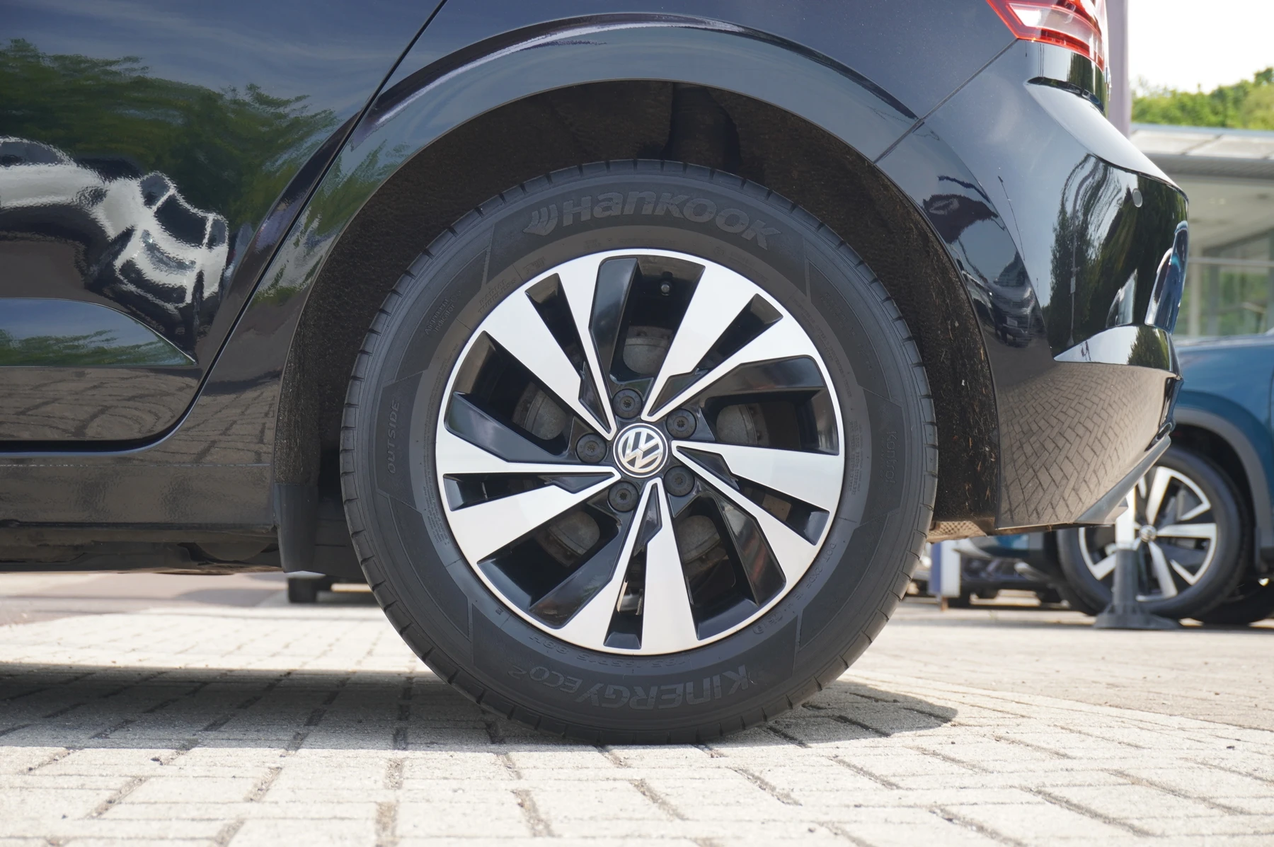 Volkswagen-Polo-image-18