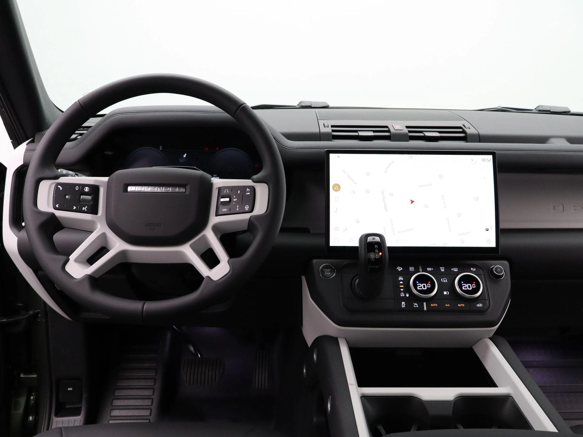Land Rover-Defender-image-6