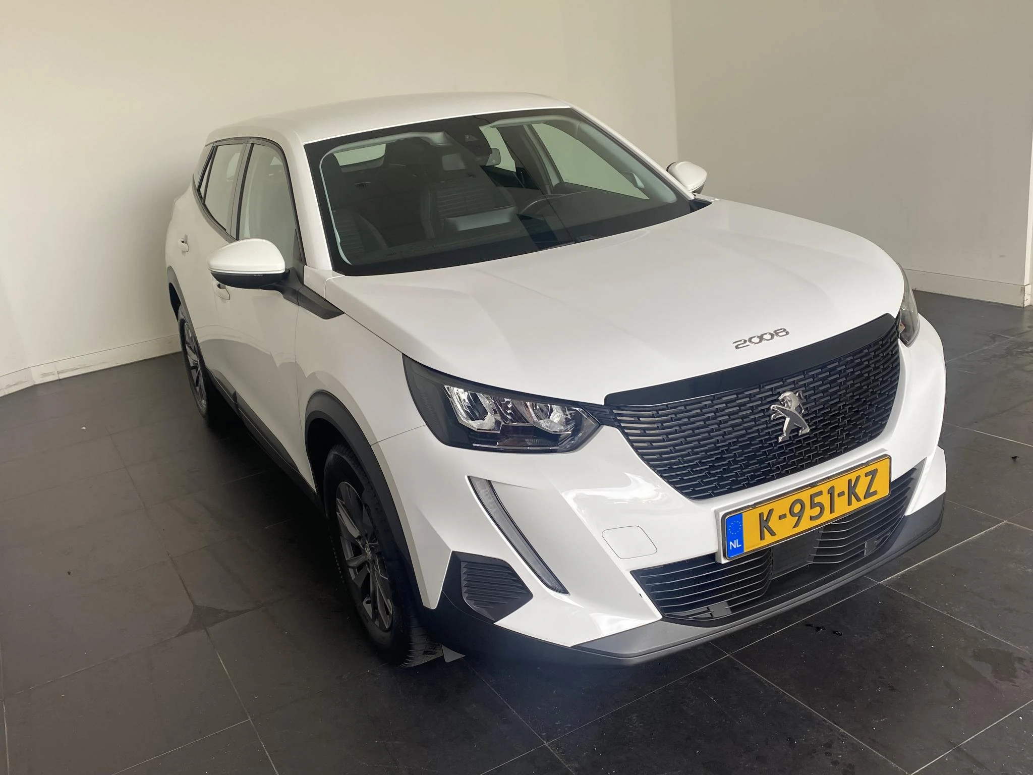 Peugeot-2008-image-4