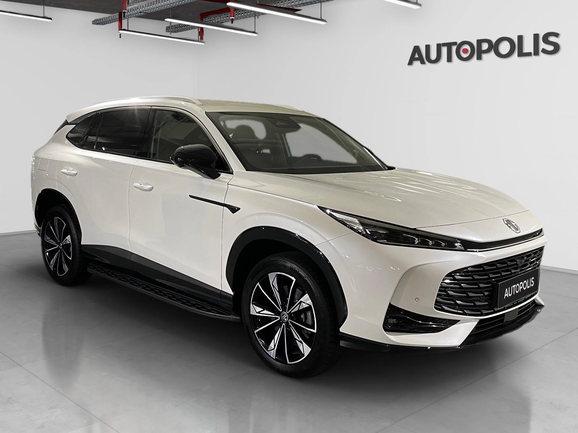 MG HS 1.5T Luxury Plug-In