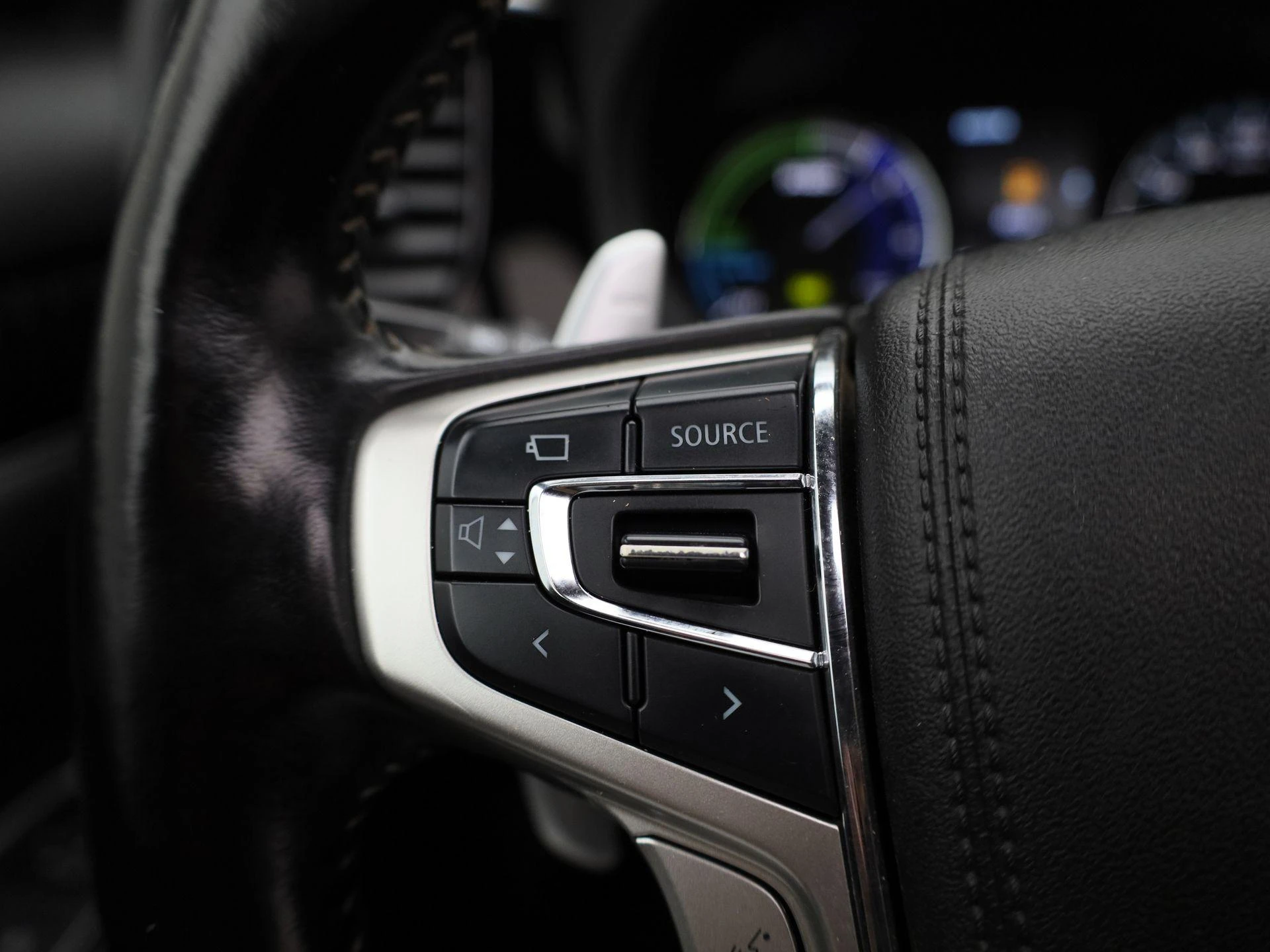 Mitsubishi-Outlander-image-19