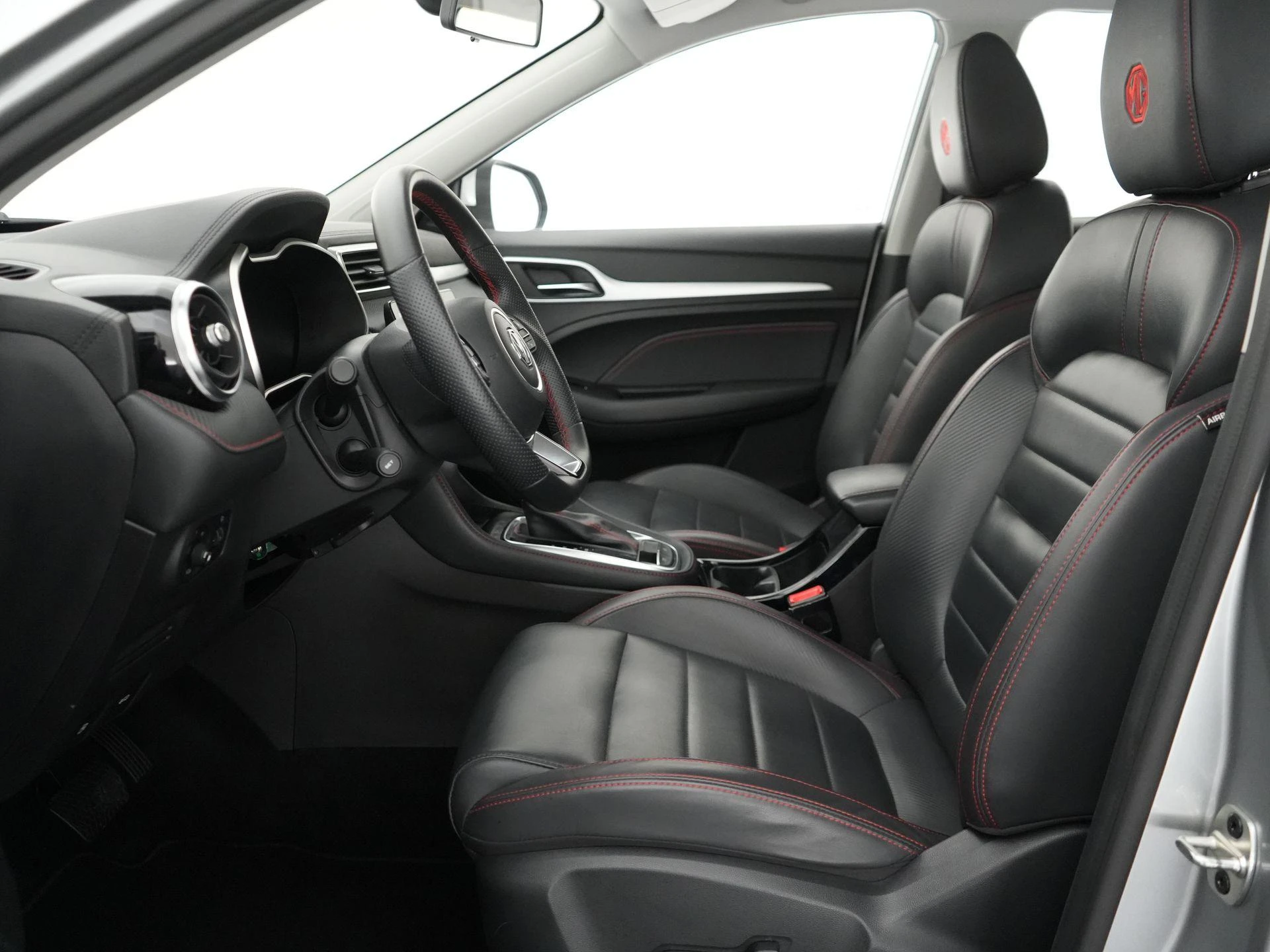 MG-ZS-image-10