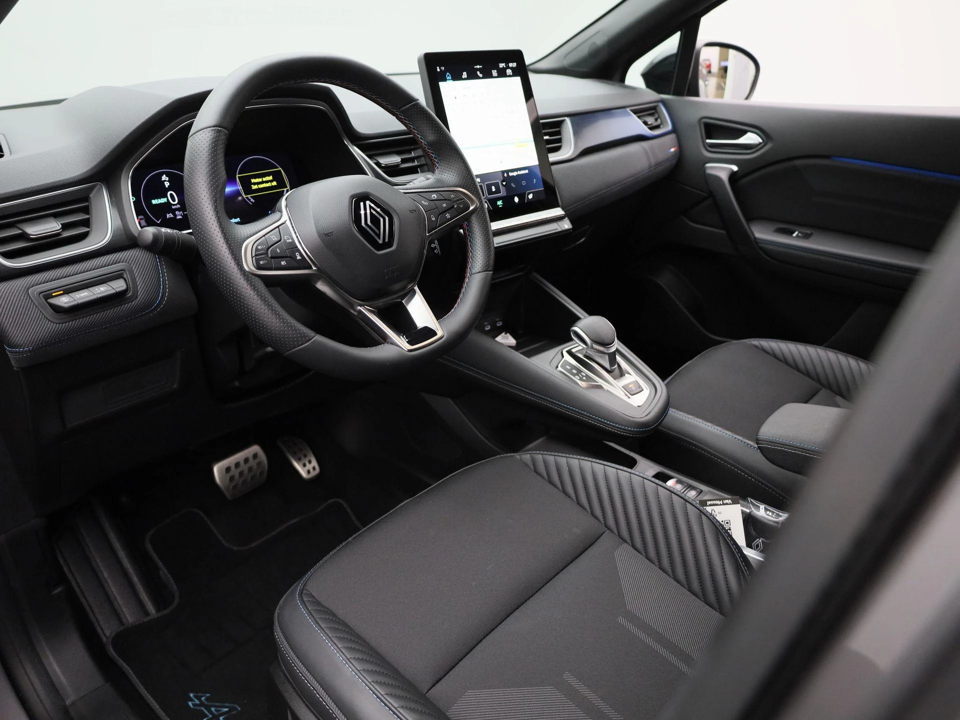 Renault-Captur-image-16
