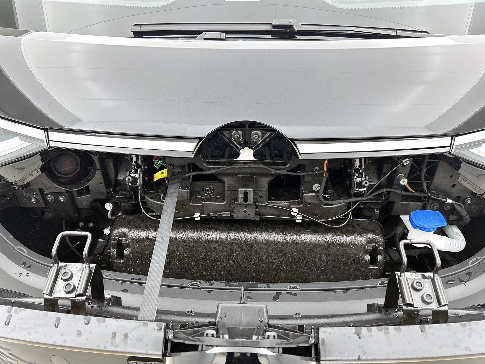 Volkswagen-ID. Buzz Cargo-image-10