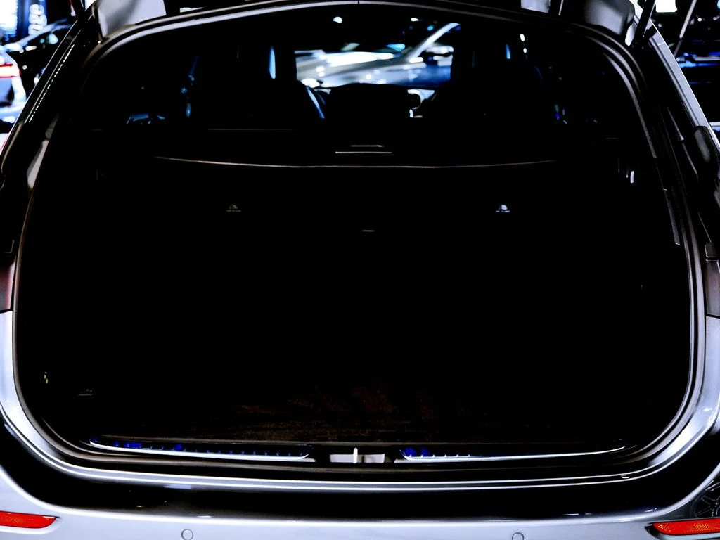 Mercedes-Benz-C-Klasse 220 d-image-15