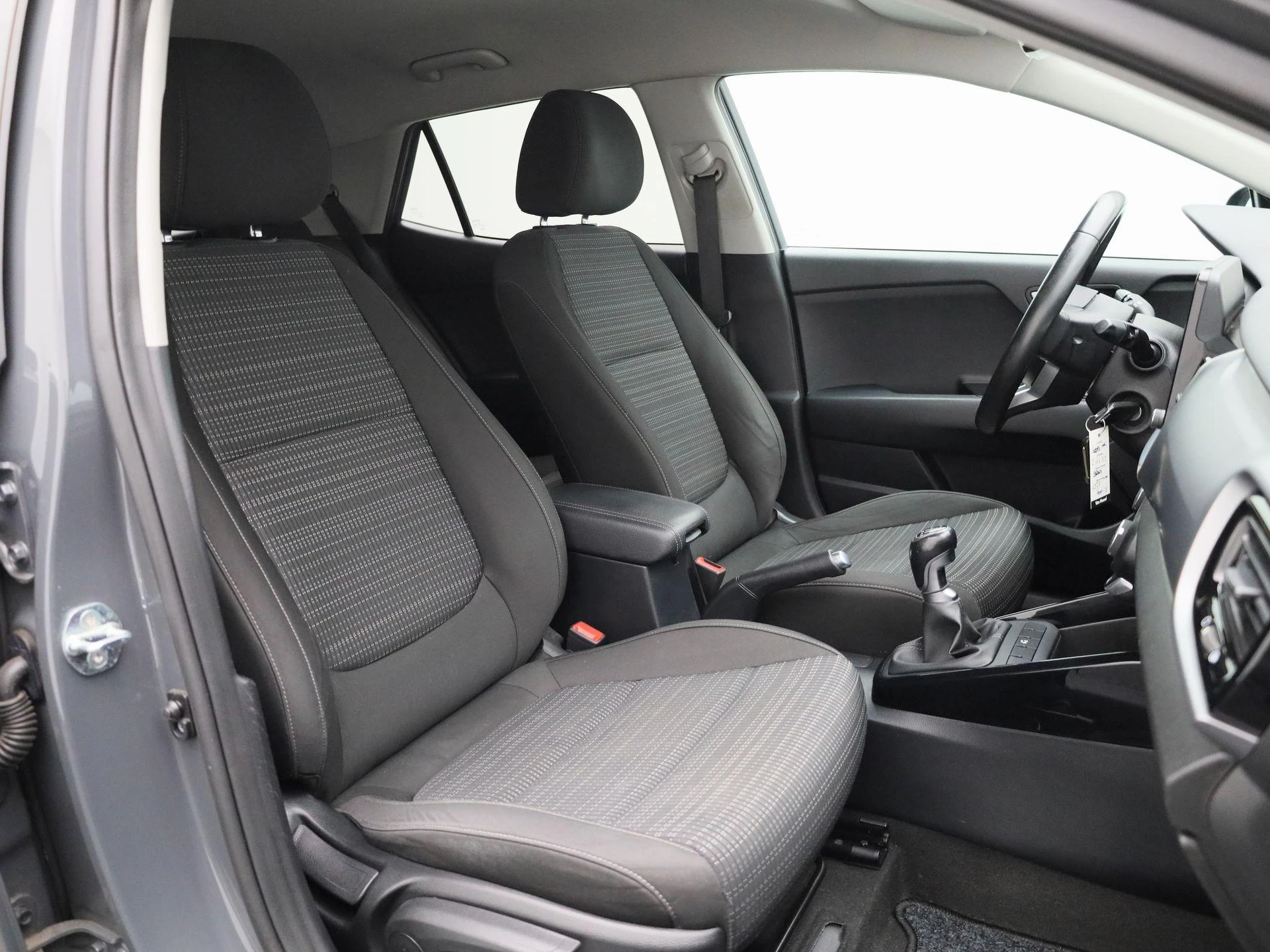 Kia-Stonic-image-33