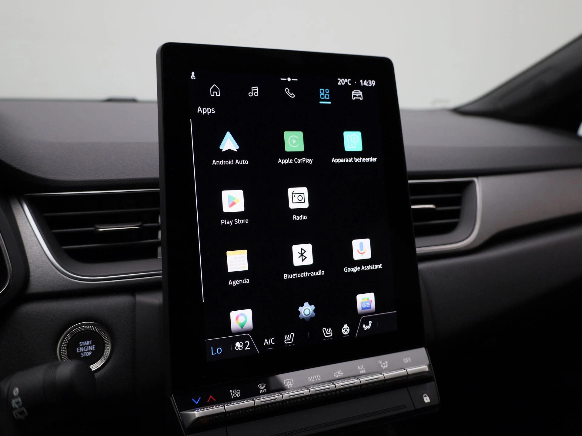 Renault-Captur-image-23
