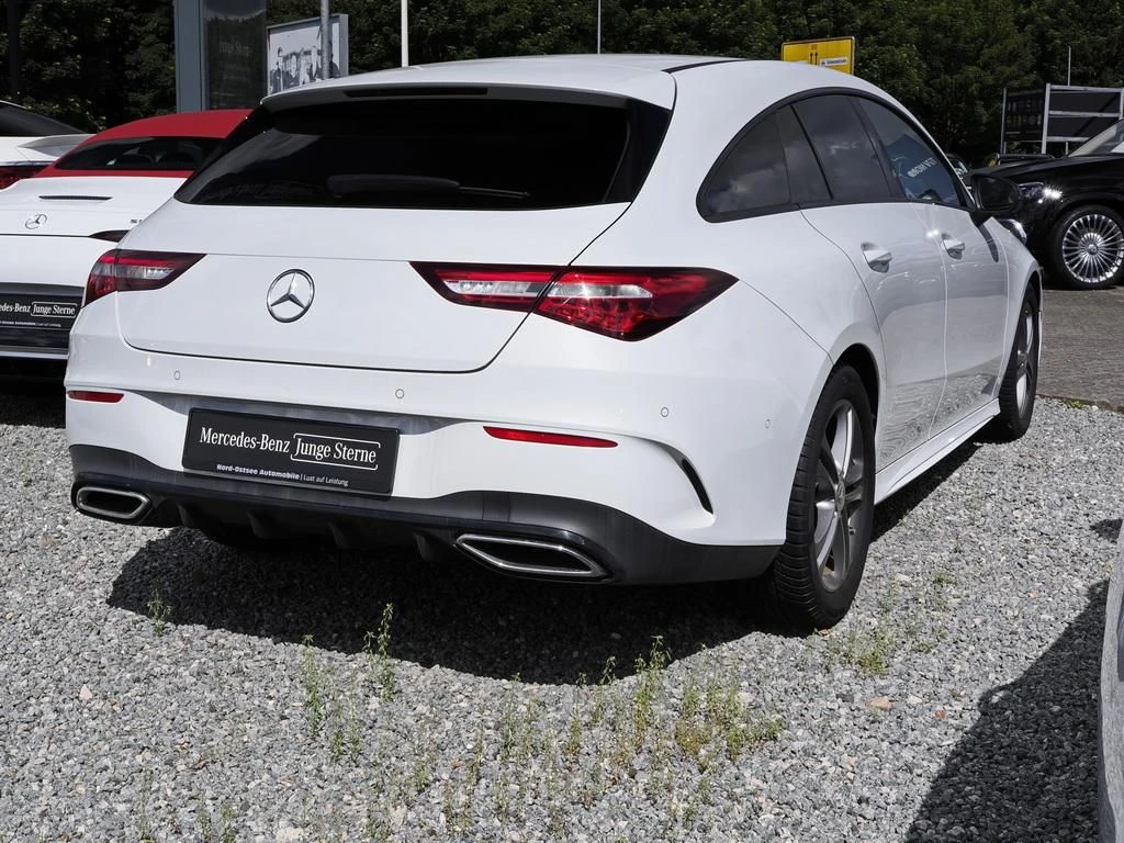 Mercedes-Benz-CLA 200 d-image-5