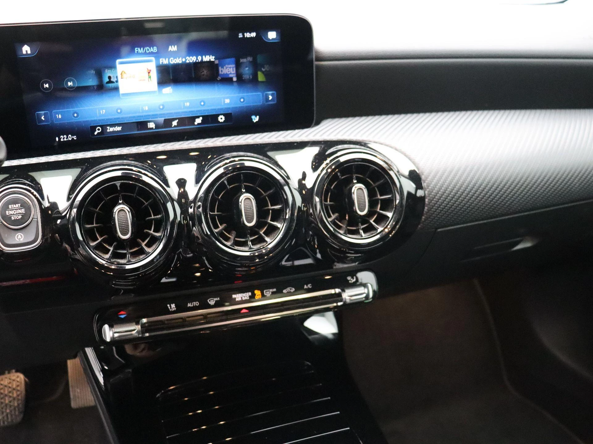 Mercedes-Benz Classe A Limousine 180d Business Solution