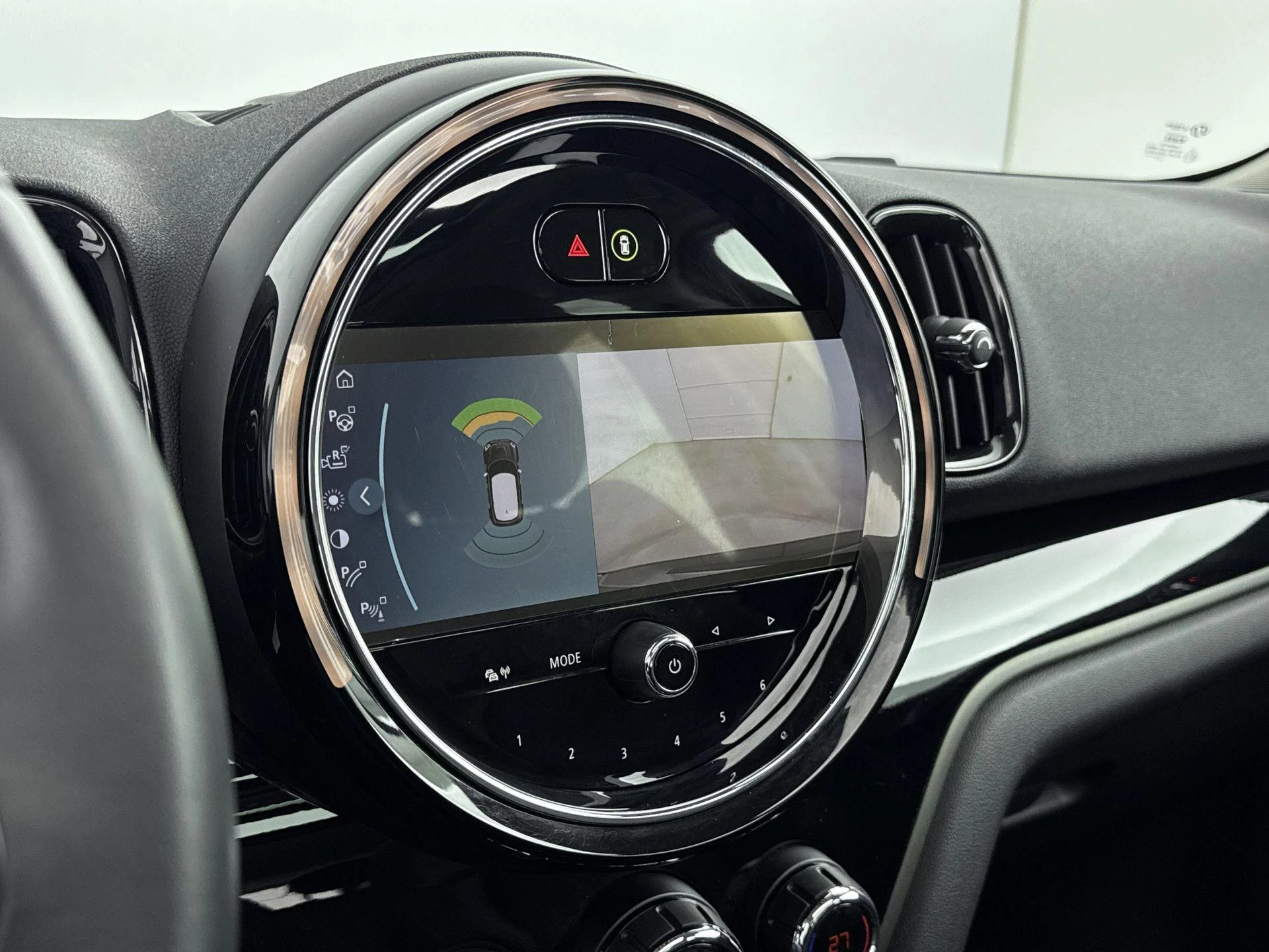 MINI-Countryman-image-9