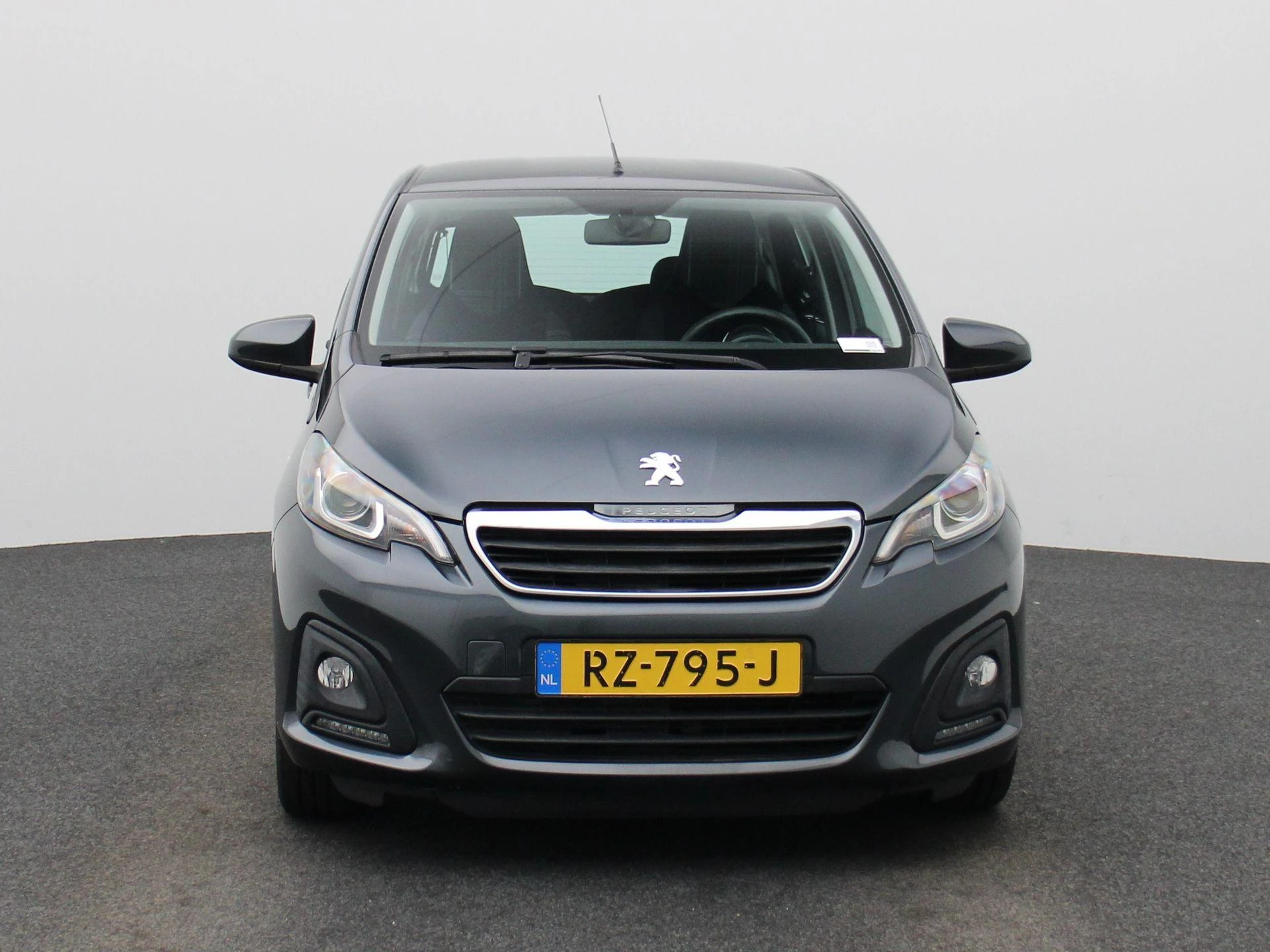 Peugeot-108-image-2