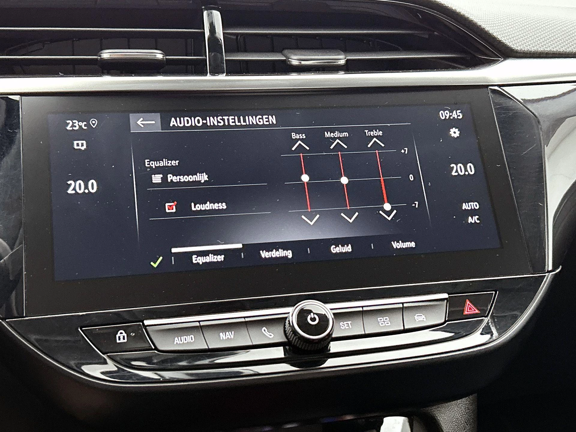 Opel-Corsa-image-8