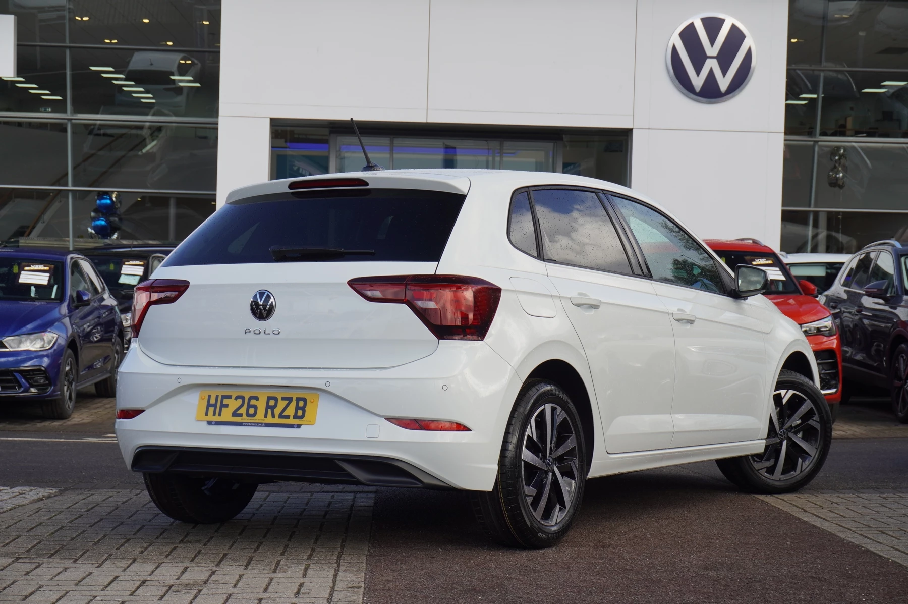 Volkswagen-Polo-image-15