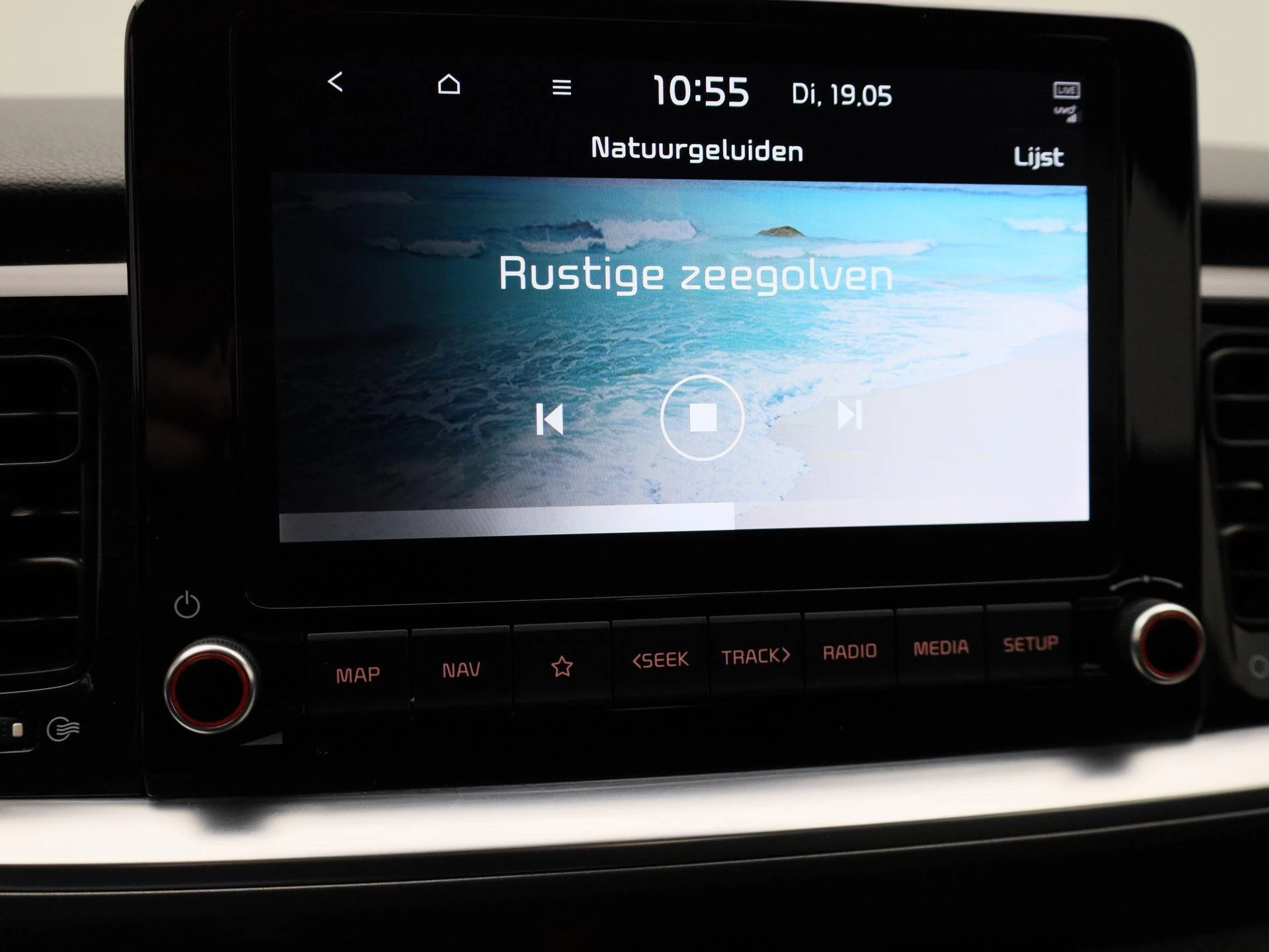 Kia-Stonic-image-25